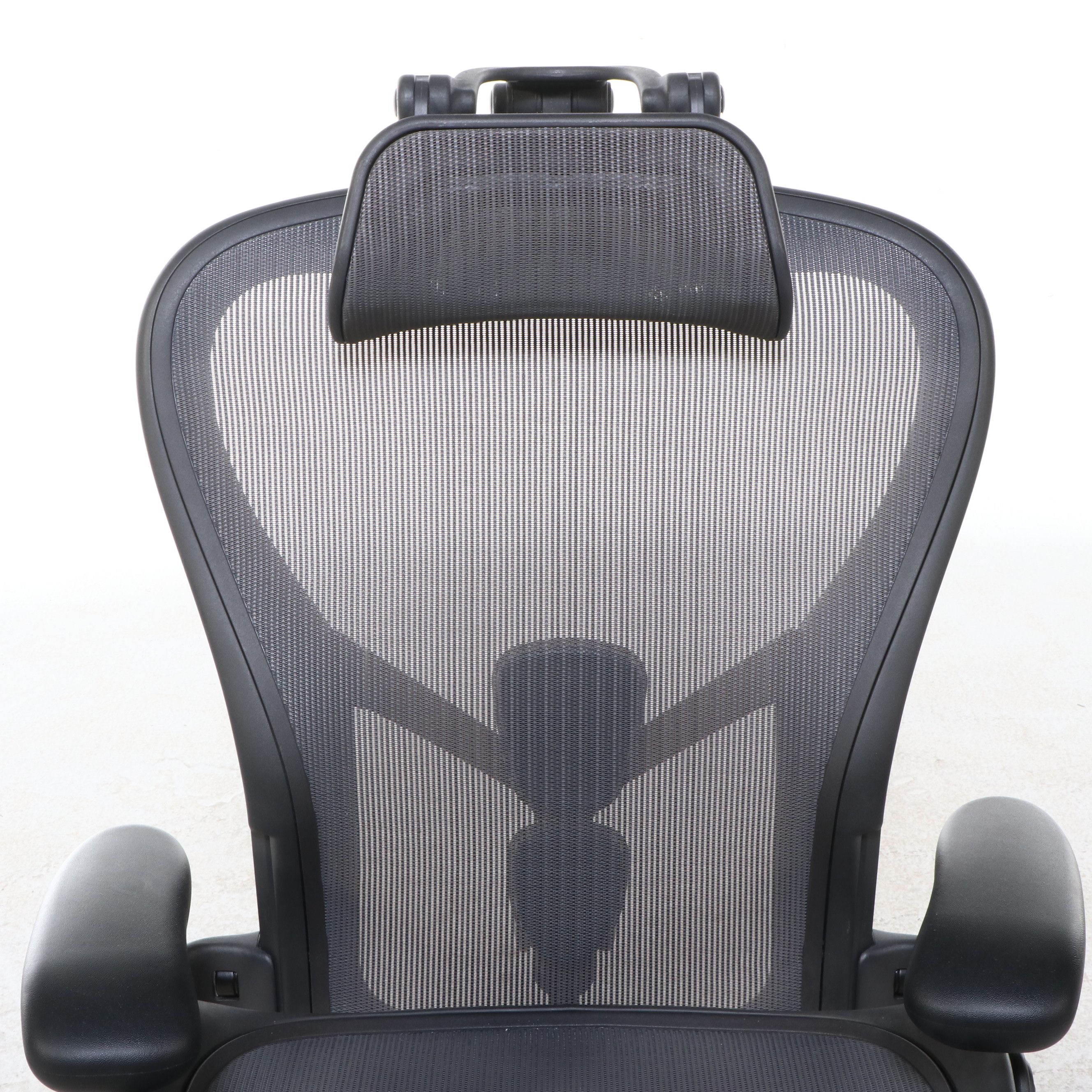 Contemporary Mesh Covered Ergonomic Desk Chairs