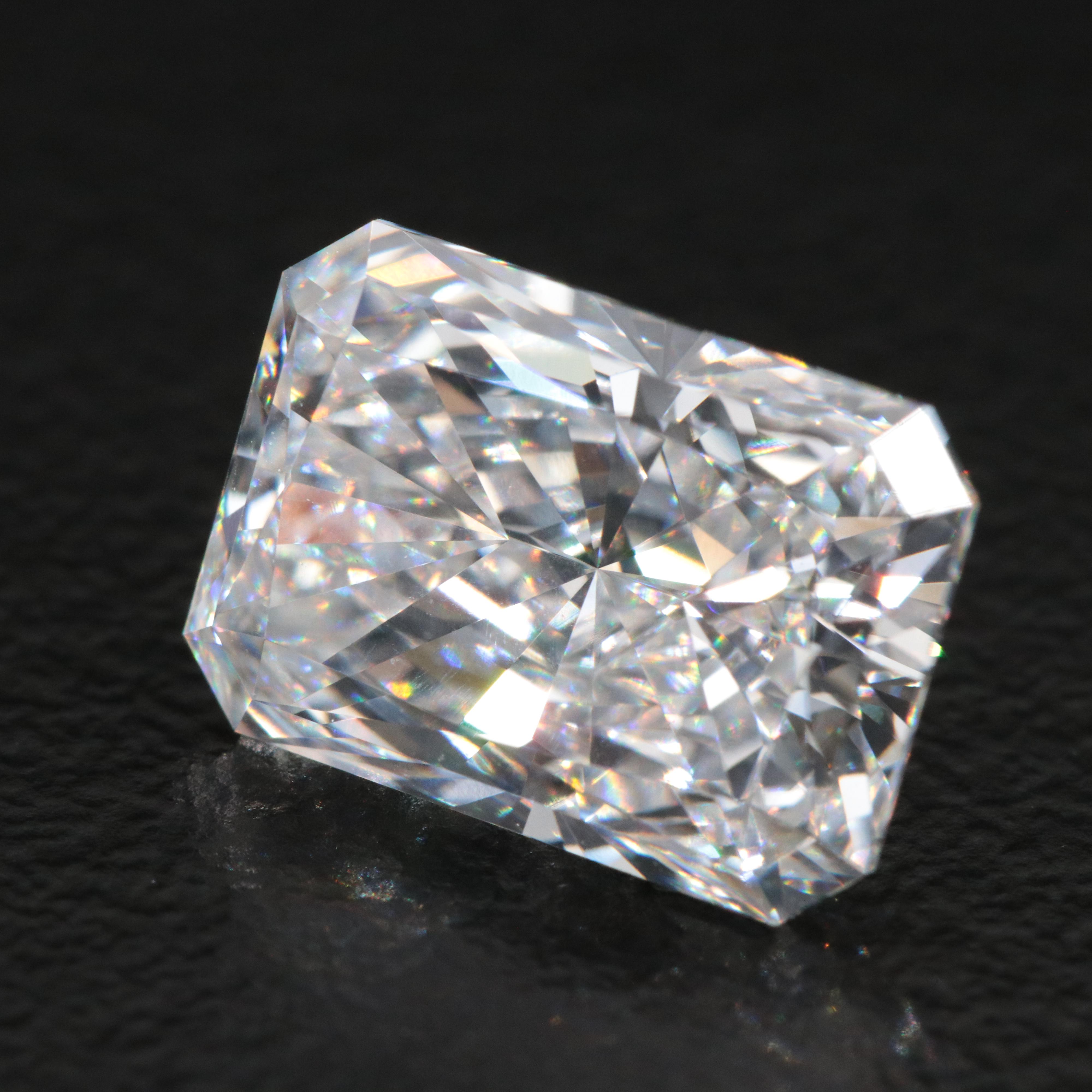 Loose  3.10 CT Lab Grown Diamond with IGI Report