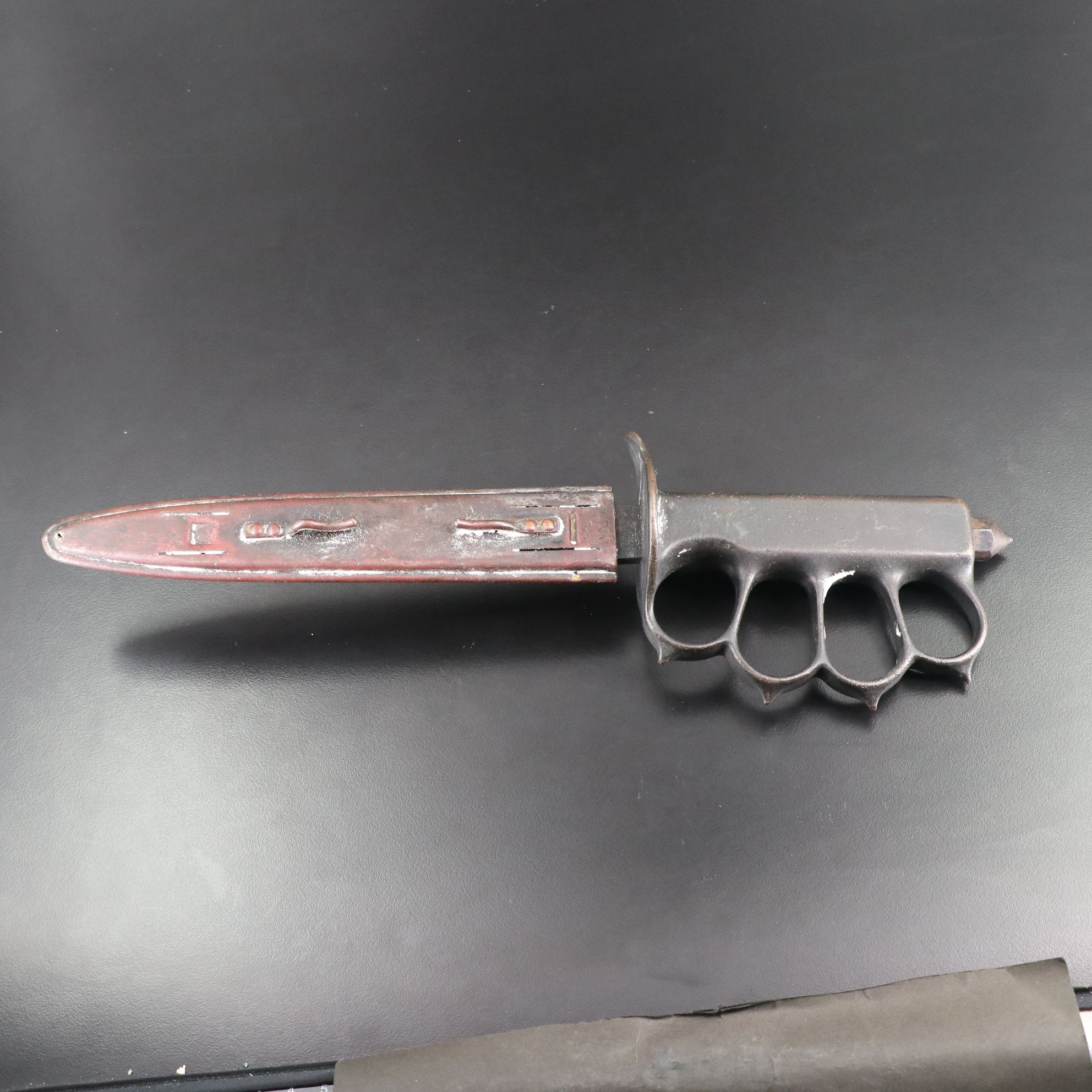U.S. 1918 L.F-C 1918 Trench Knife