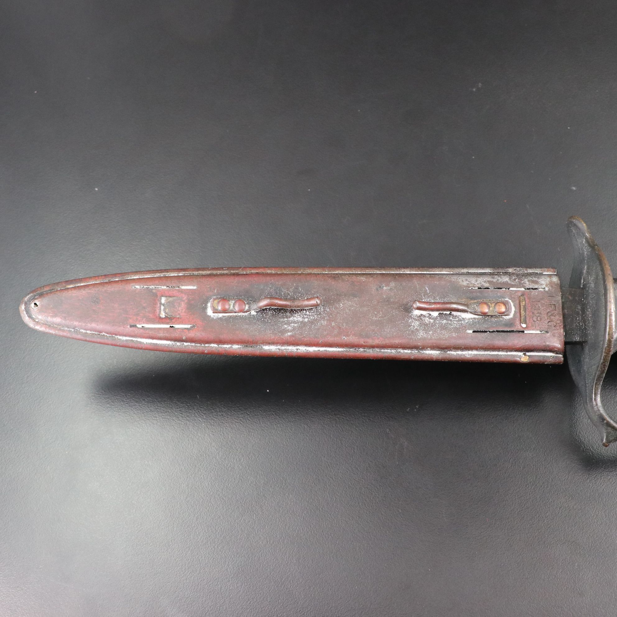 U.S. 1918 L.F-C 1918 Trench Knife