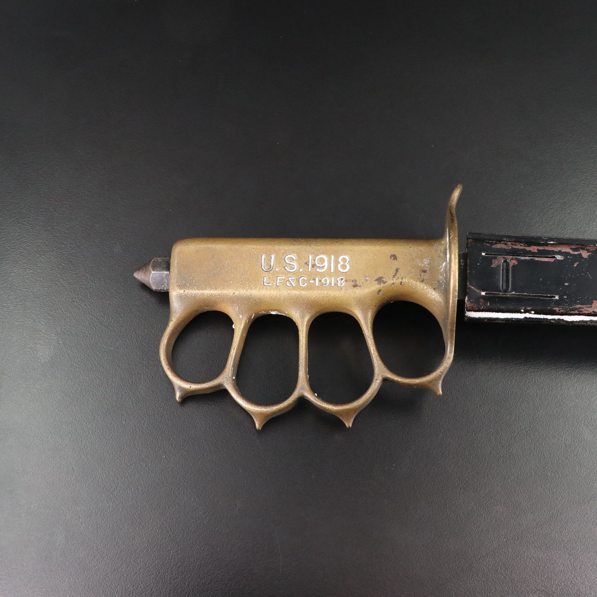 U.S. 1918 L.F-C 1918 Trench Knife