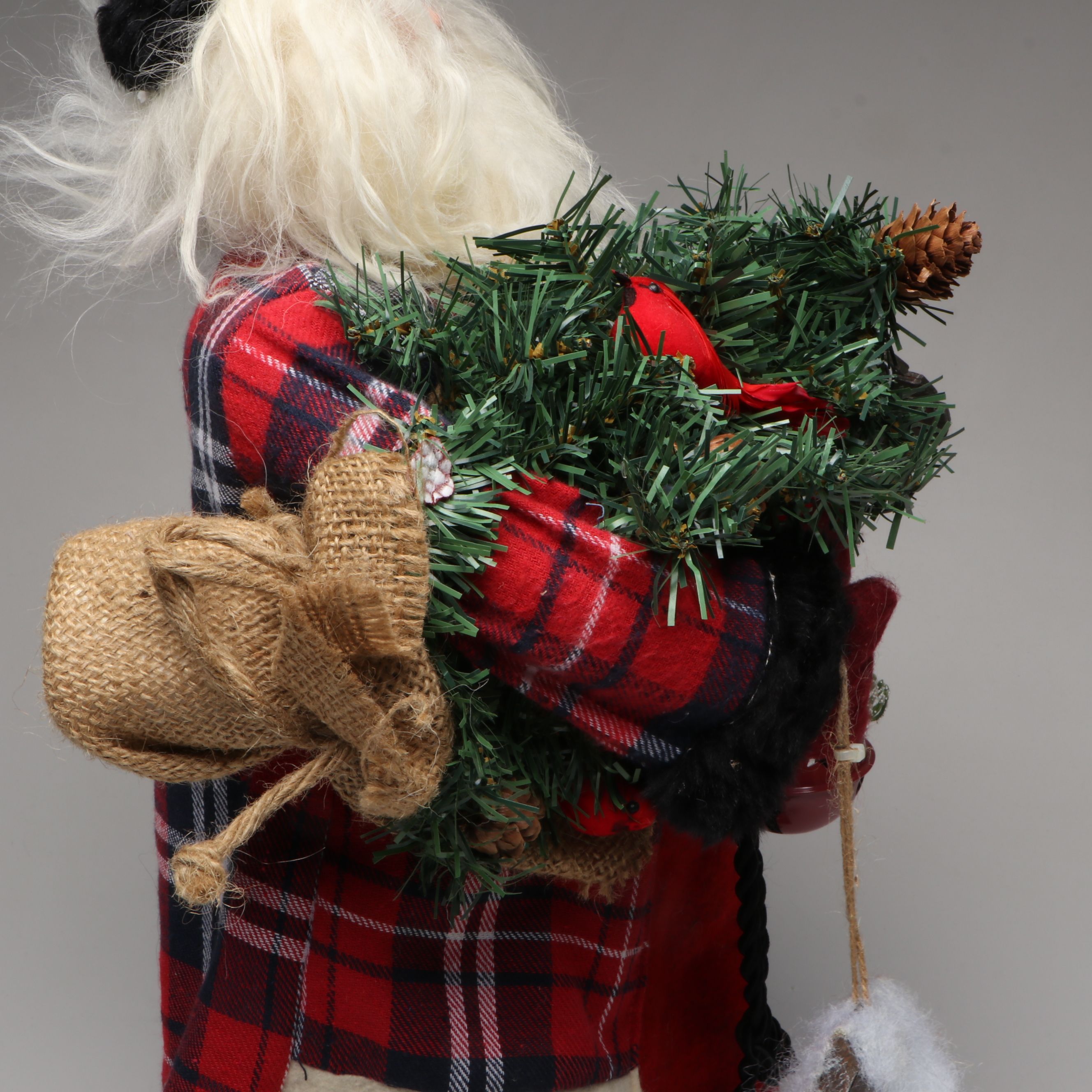 Plow & Hearth Christmas Woodland Santa