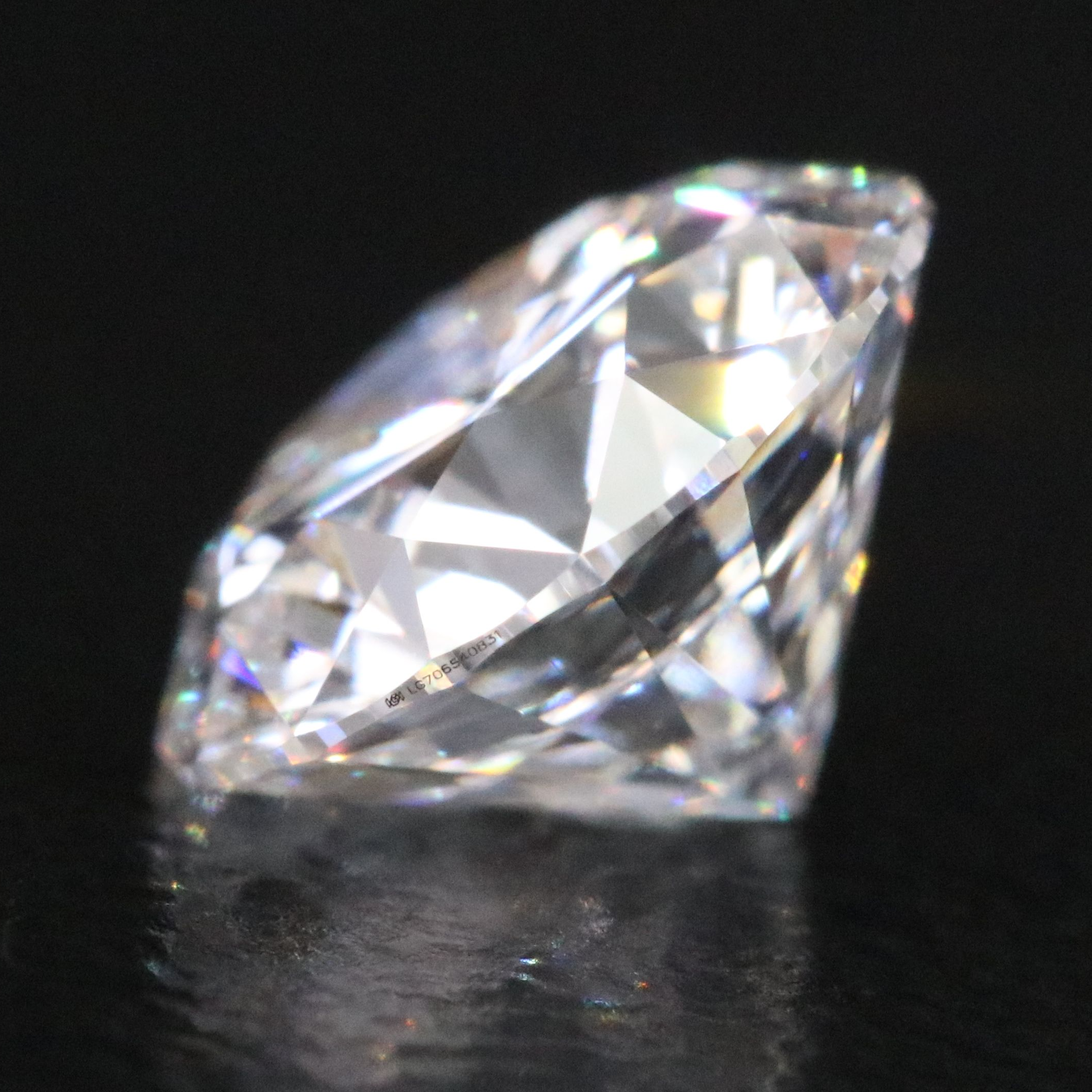 Loose 1.10 CT Lab Grown Diamond with IGI Report