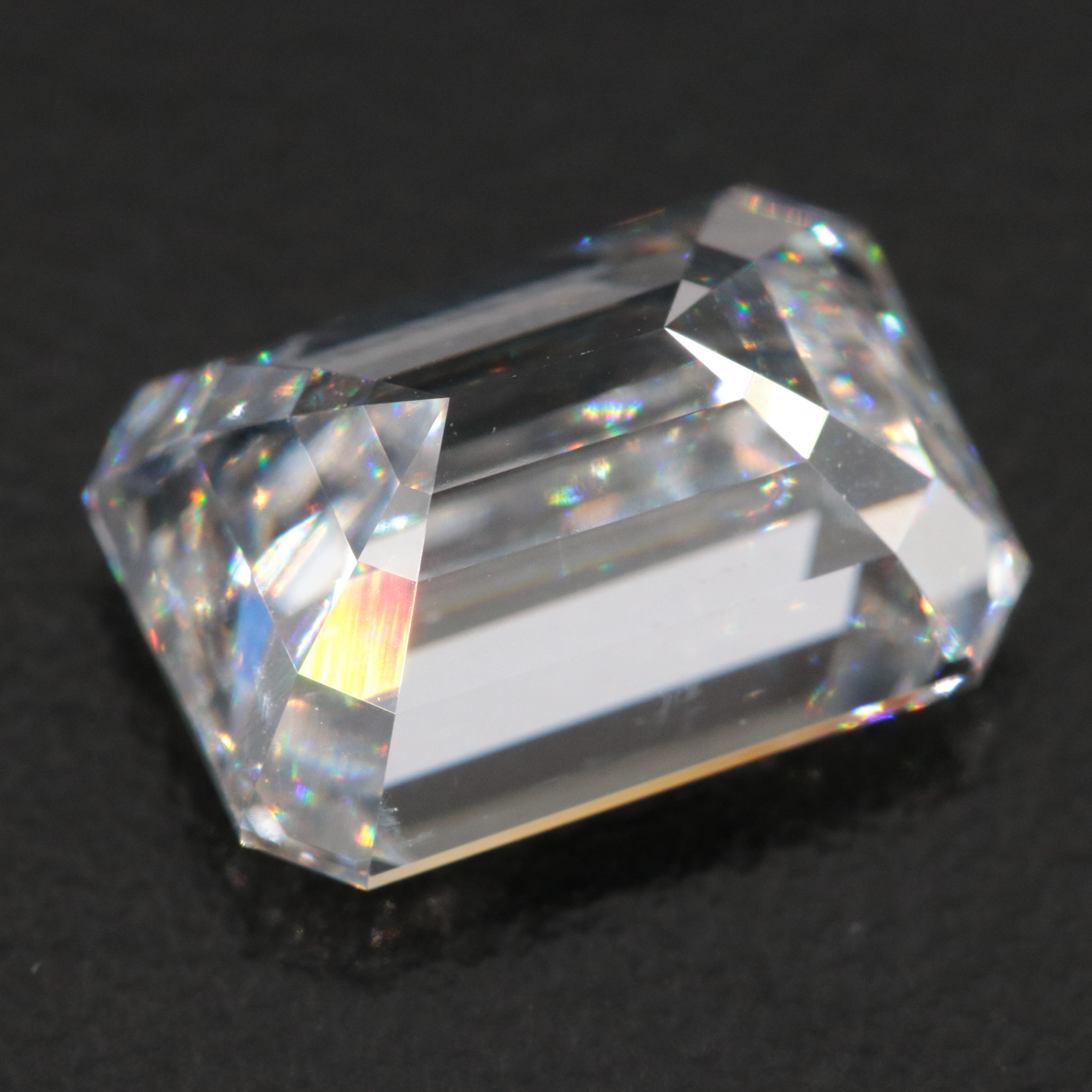 Loose 5.09 CT Lab Grown Diamond with IGI Report
