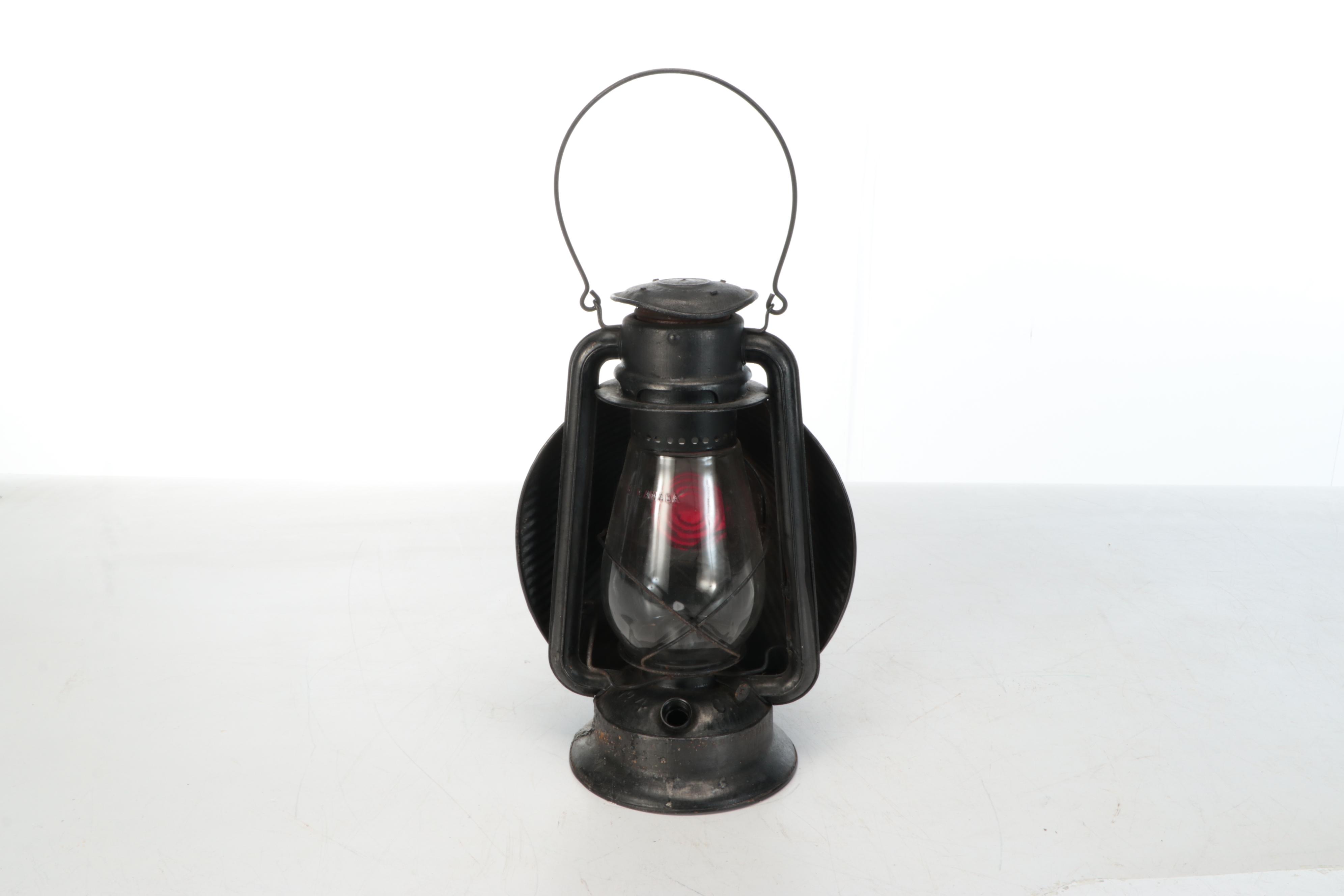 Canadian Railway Antique Signal Lantern, 1912
