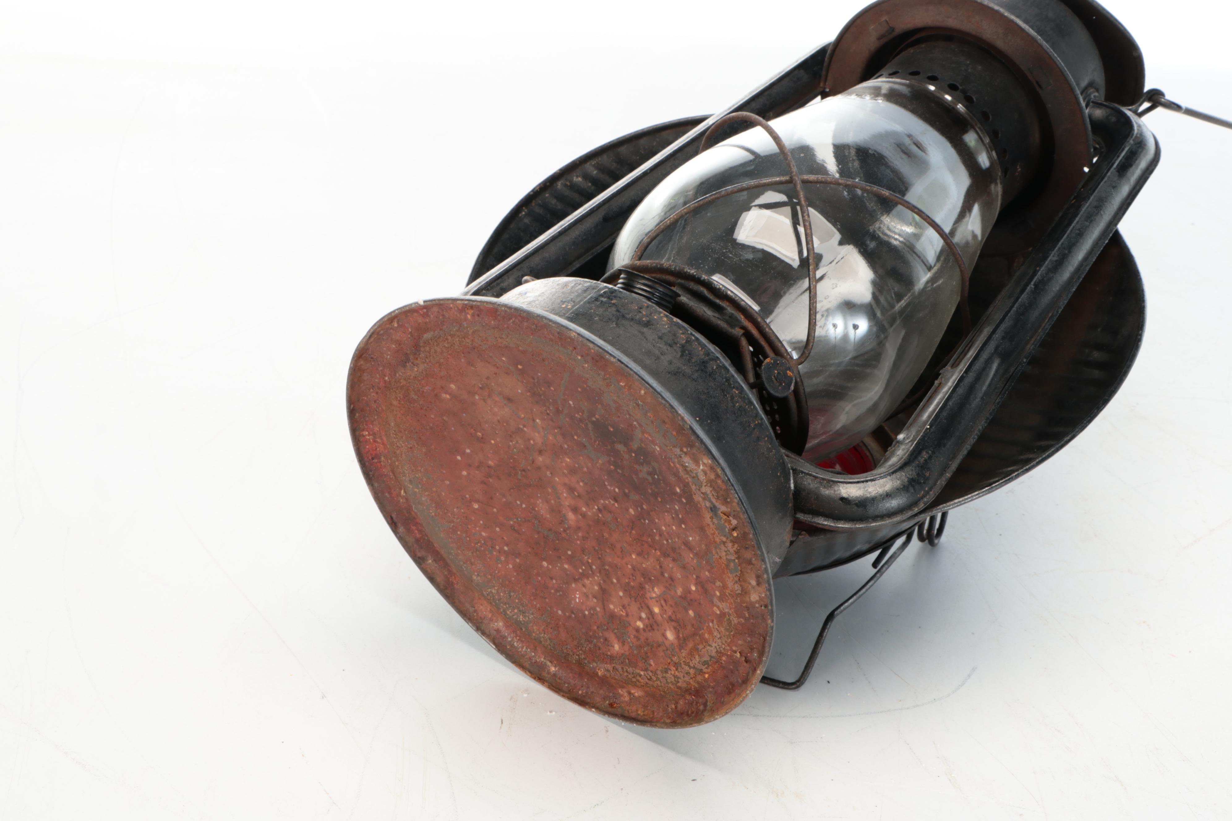 Canadian Railway Antique Signal Lantern, 1912
