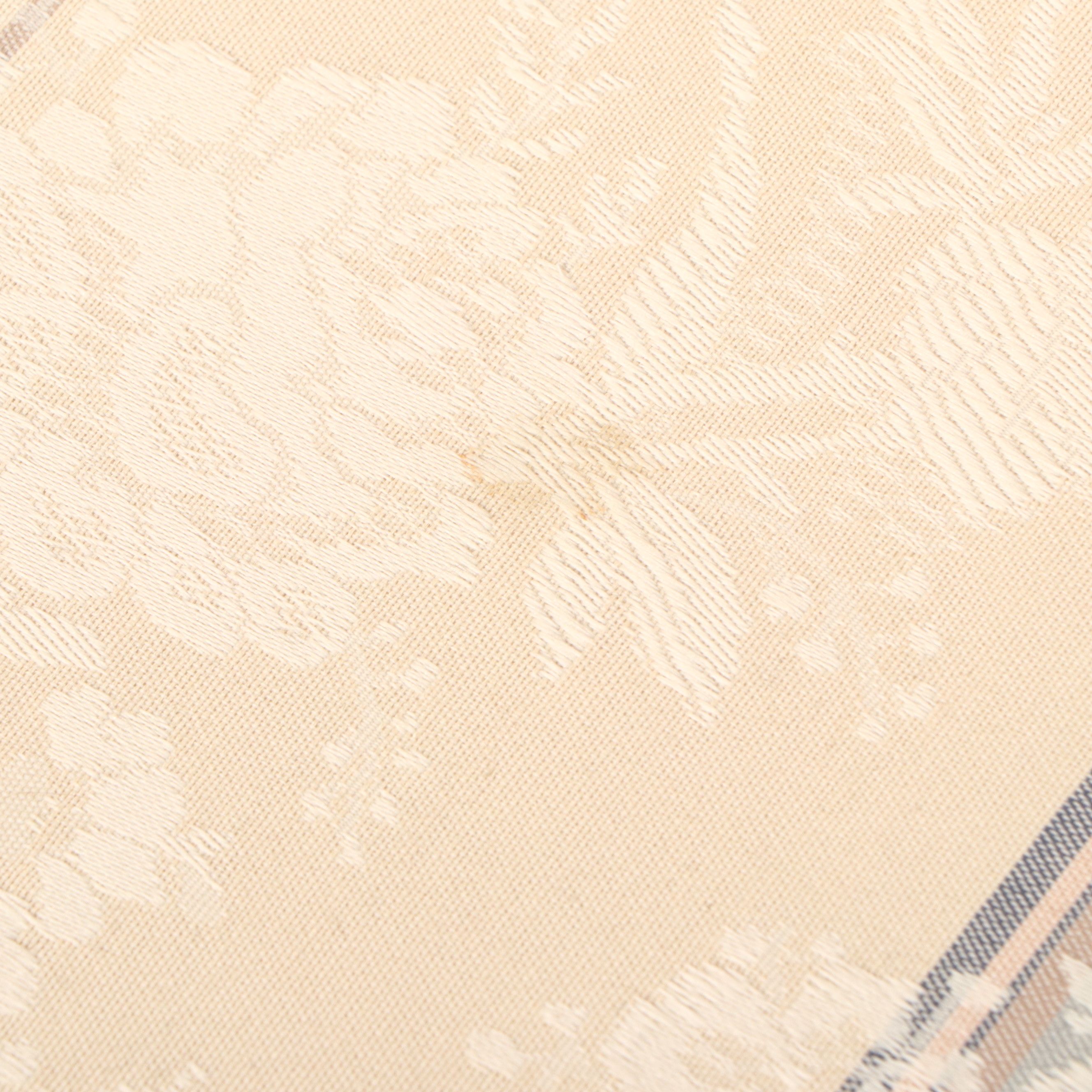 Fashion Hill Collection Chippendale Style Upholstered Camelback Sofa