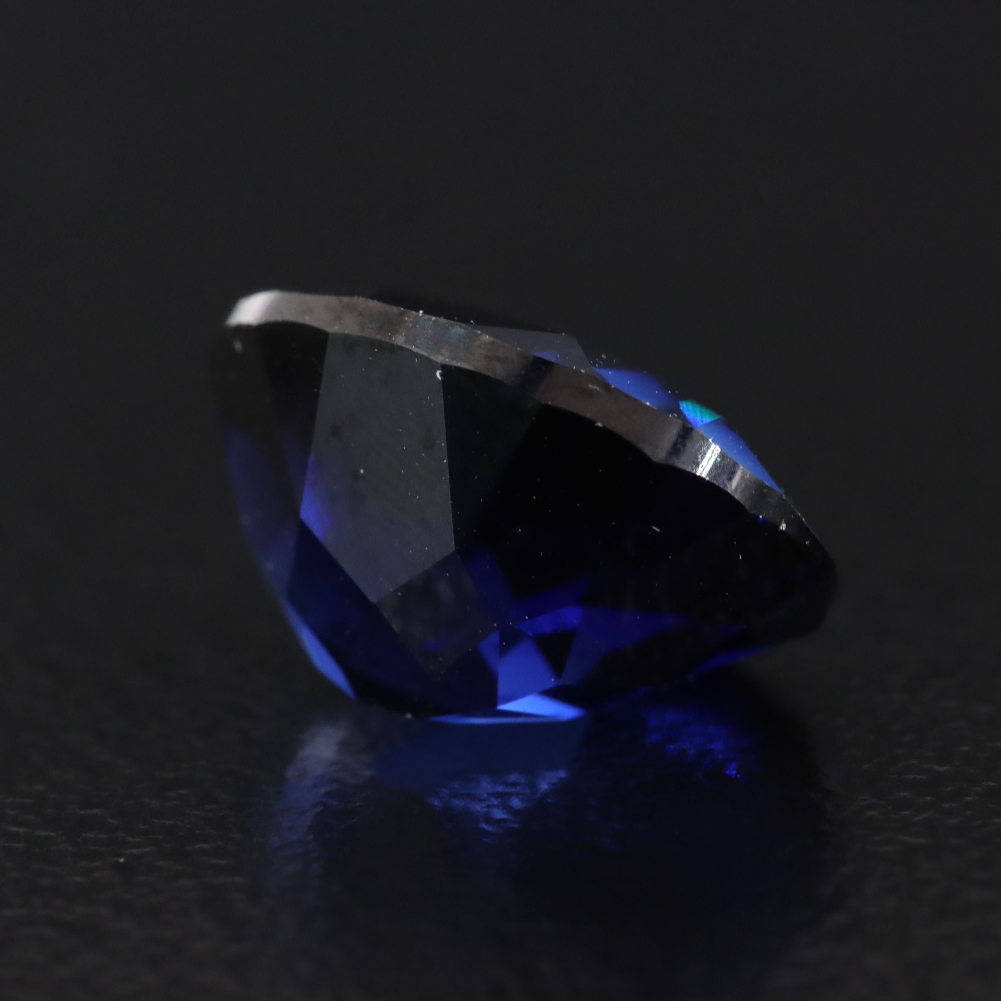 Loose 5.11 CT Lab Grown Sapphire