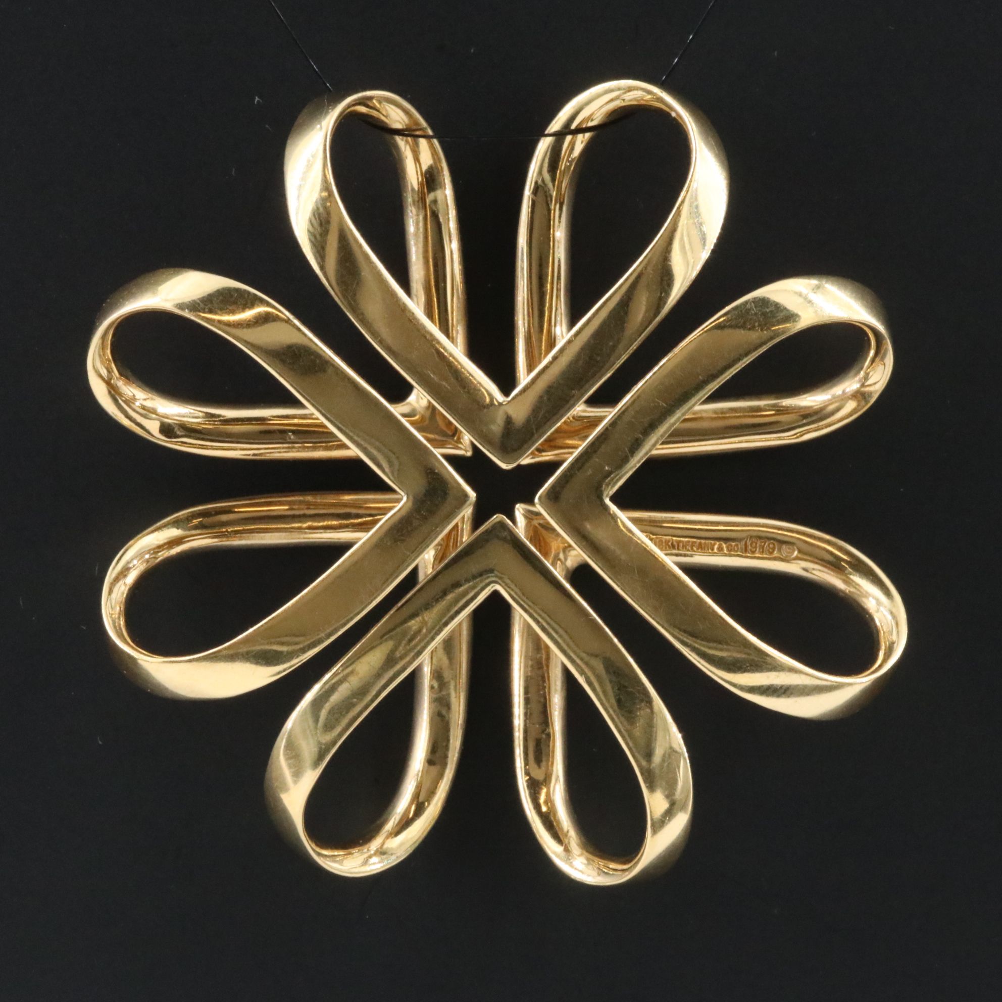 Charles Perry for Tiffany & Co. 18K Sculptural Pendant