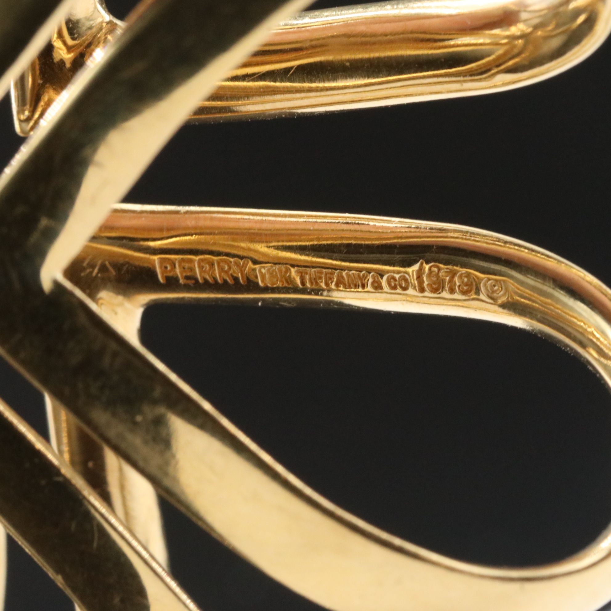 Charles Perry for Tiffany & Co. 18K Sculptural Pendant