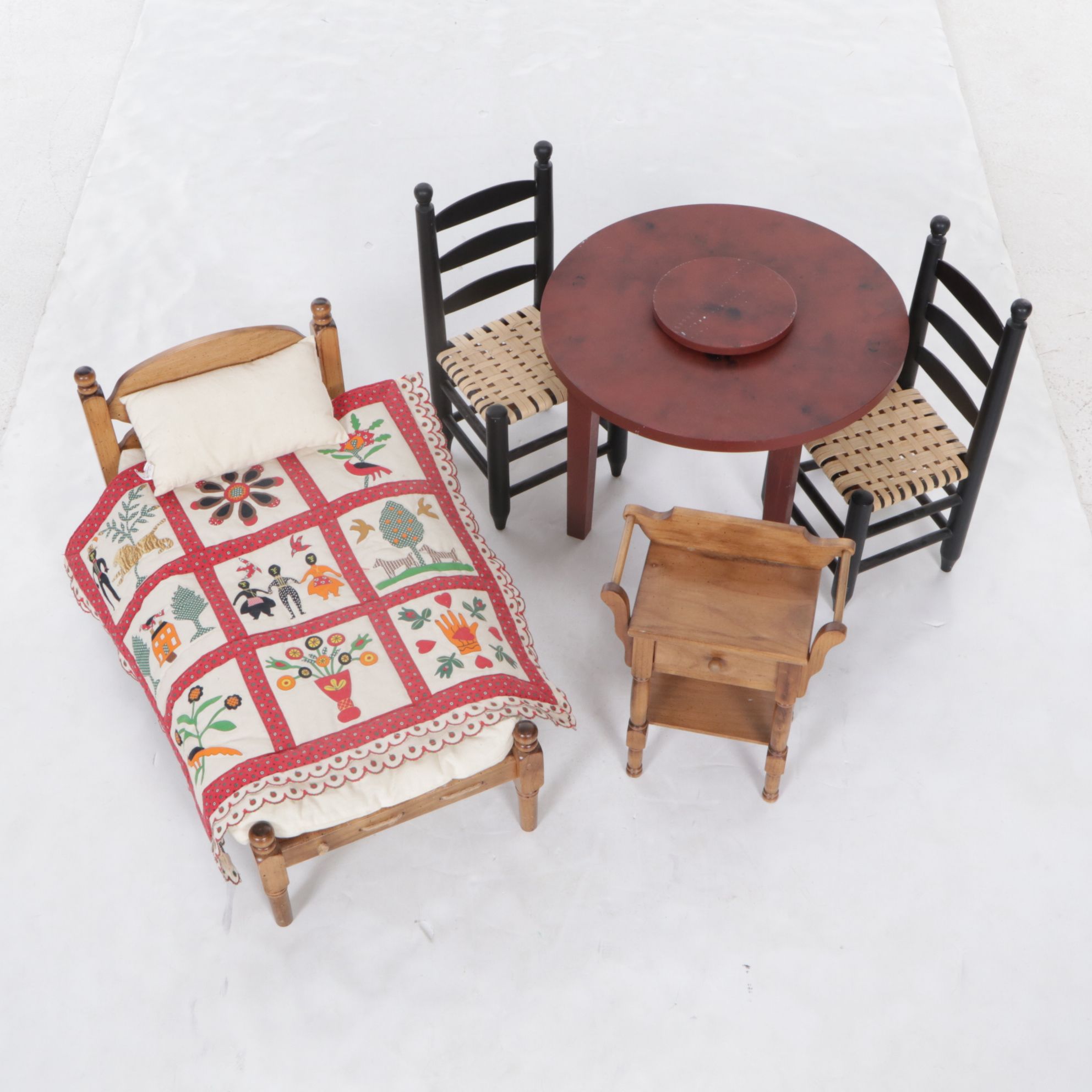 American Girl Doll Furniture Features Lazy Susan Table and Country Quilt