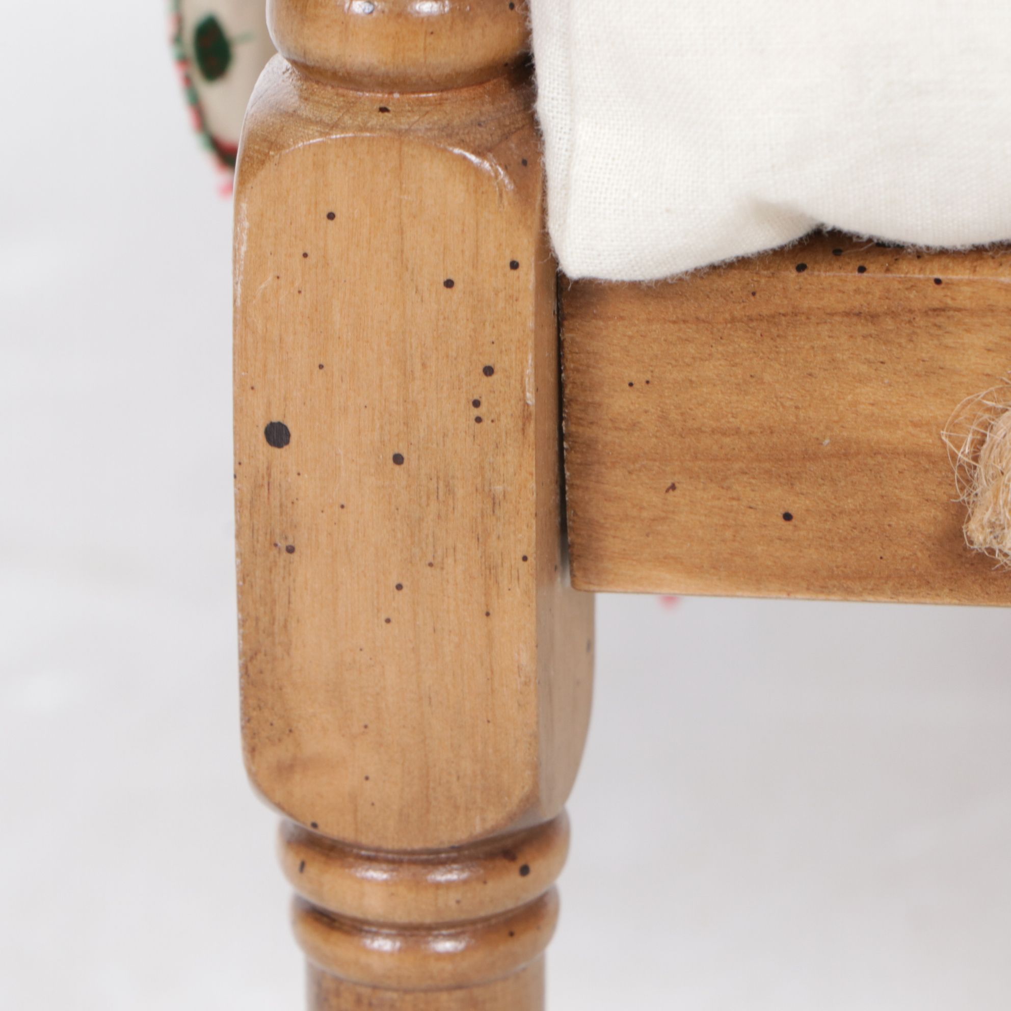 American Girl Doll Furniture Features Lazy Susan Table and Country Quilt