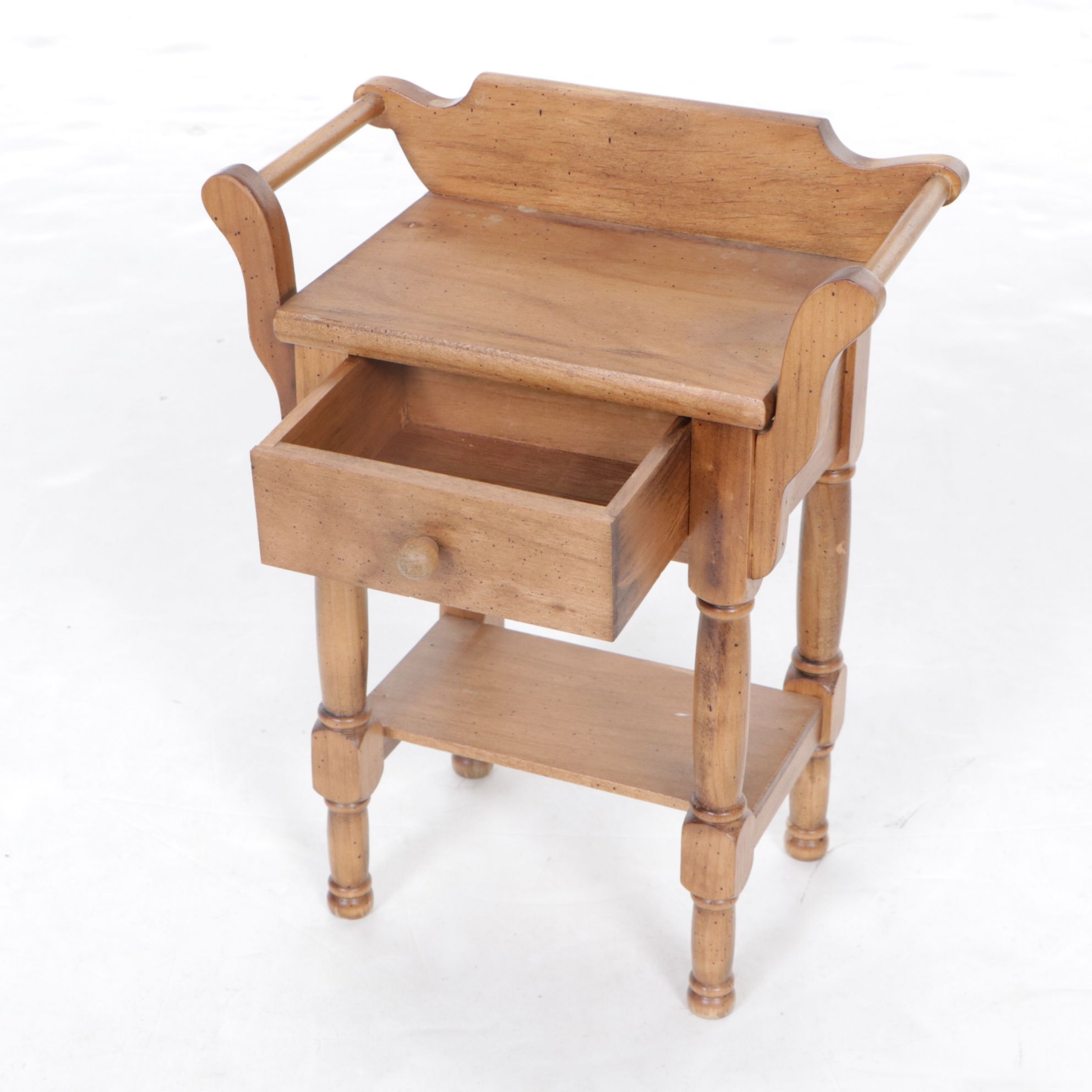 American Girl Doll Furniture Features Lazy Susan Table and Country Quilt