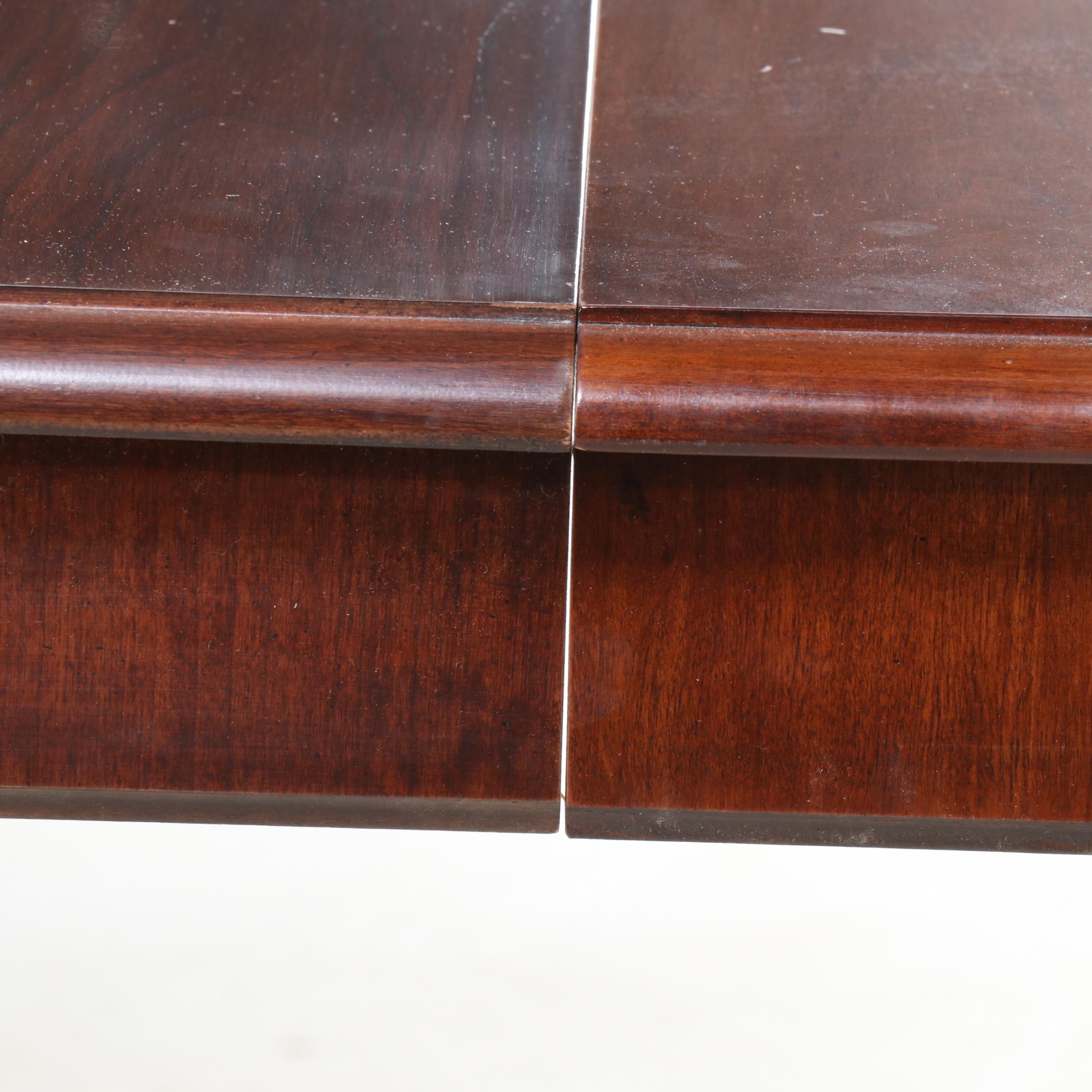 Thomasville Queen Anne Style Mahogany Dining Set