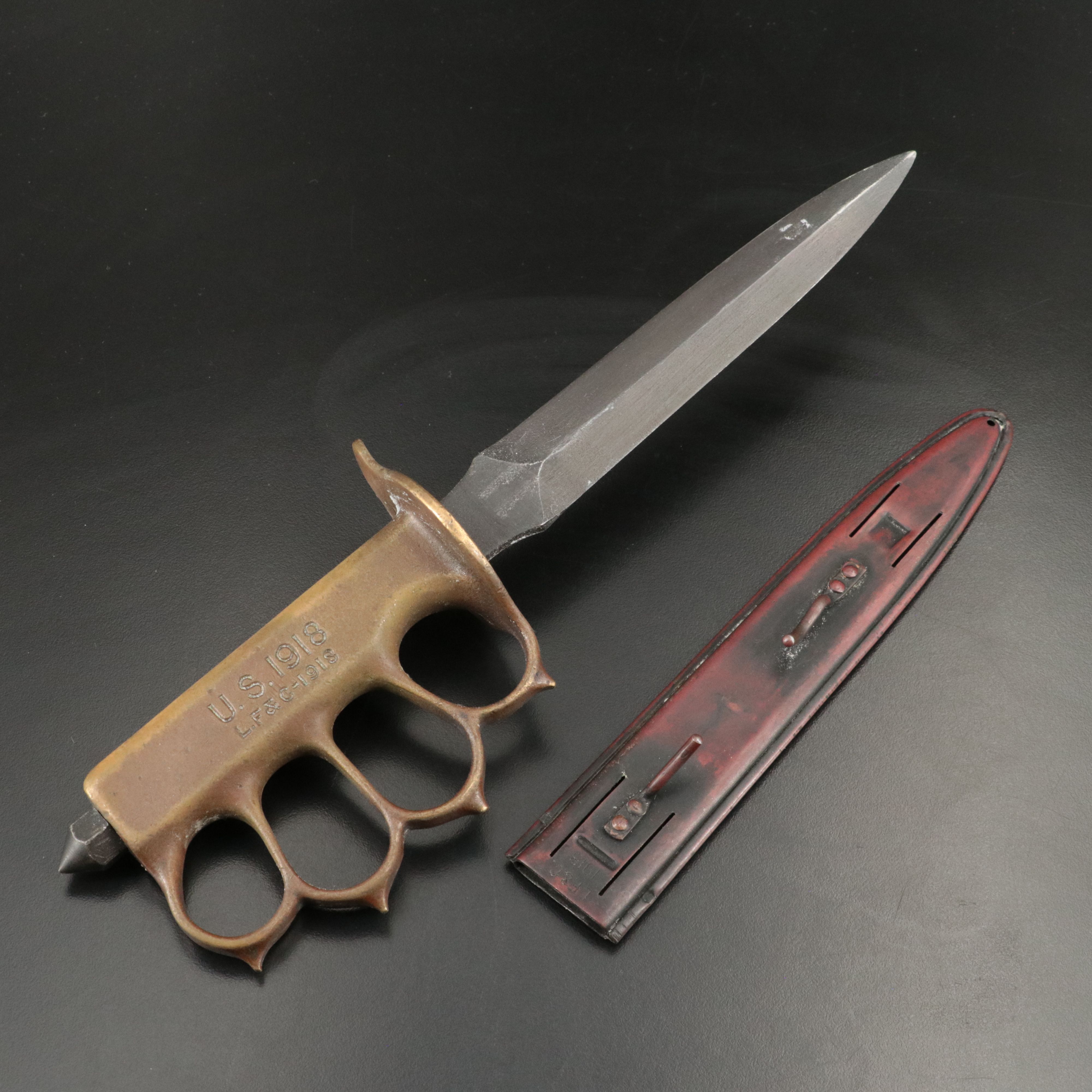 U.S. 1918 L.F-C 1918 Trench Knife