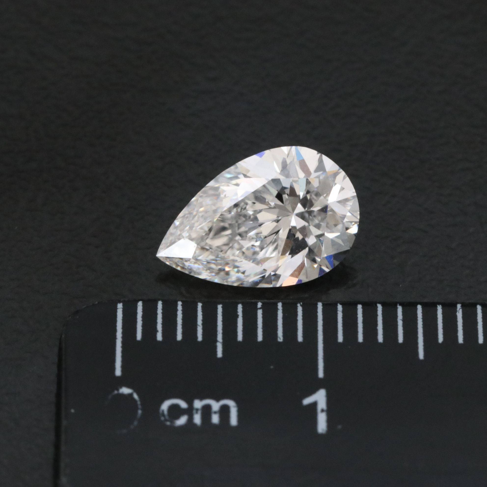 Loose 1.90 CT Lab Grown Diamond with IGI Report