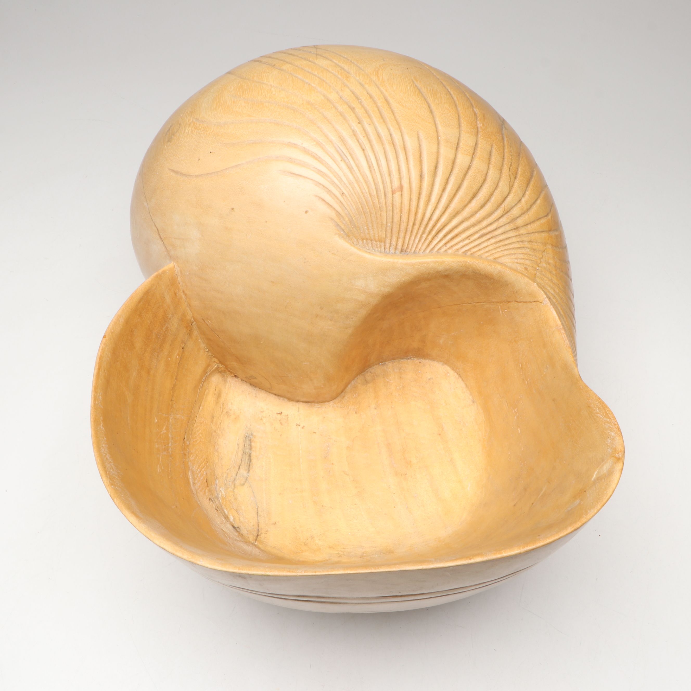Carved Wooden Seashell Decorative Bowl