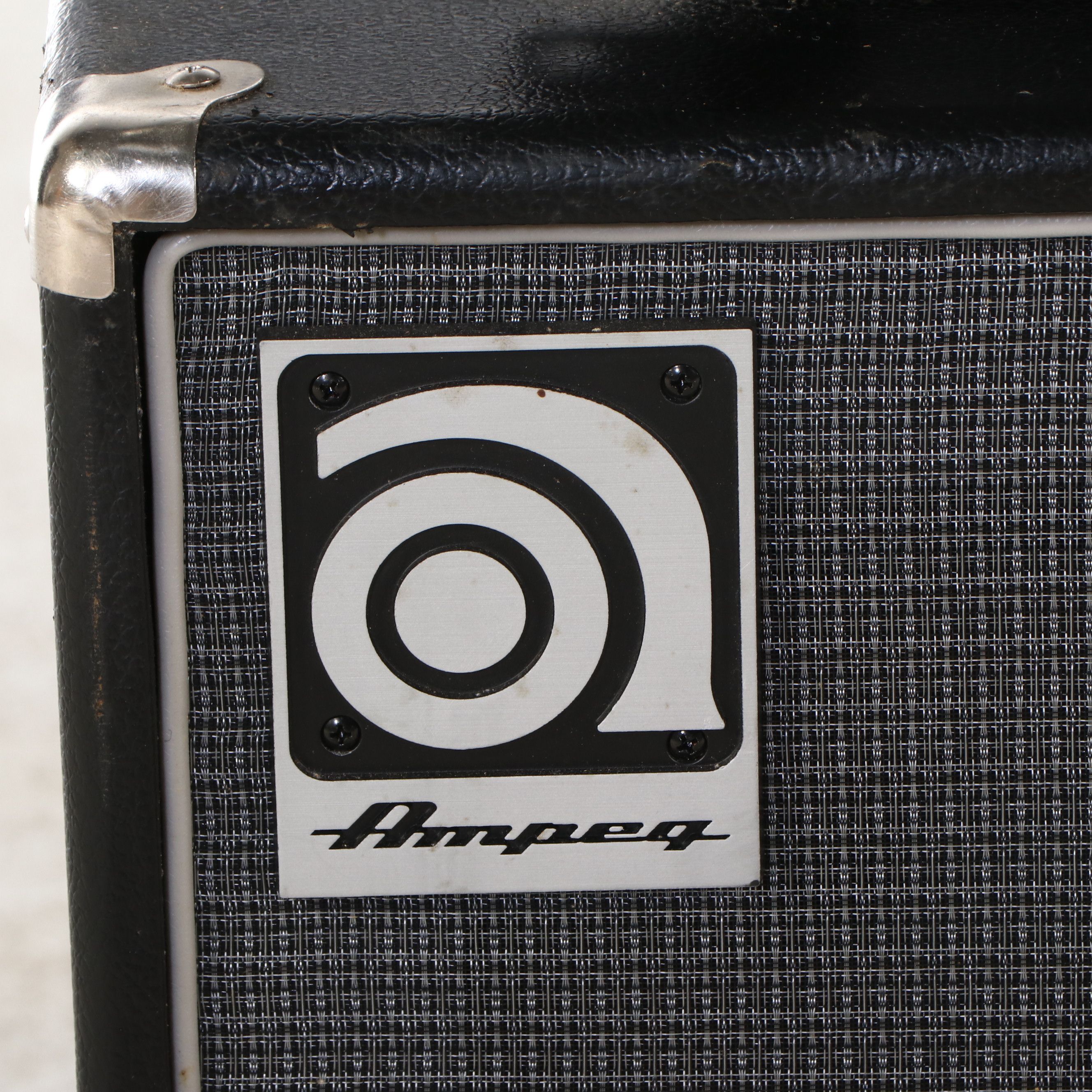 Ampeg B Series B410HE Amplifier with B1-RE Rackmount Amp Head