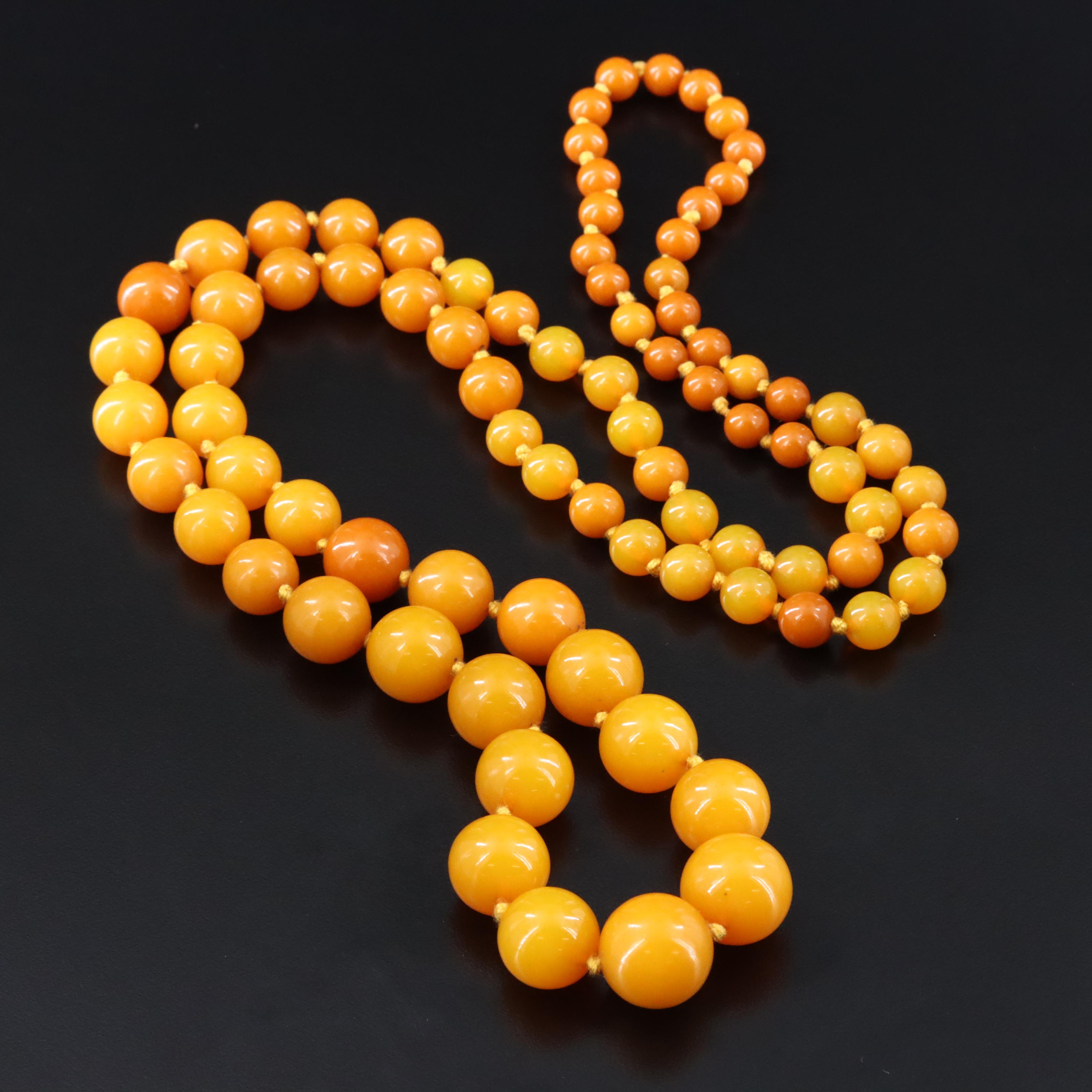 Vintage Graduated Butterscotch Bakelite Bead Necklace