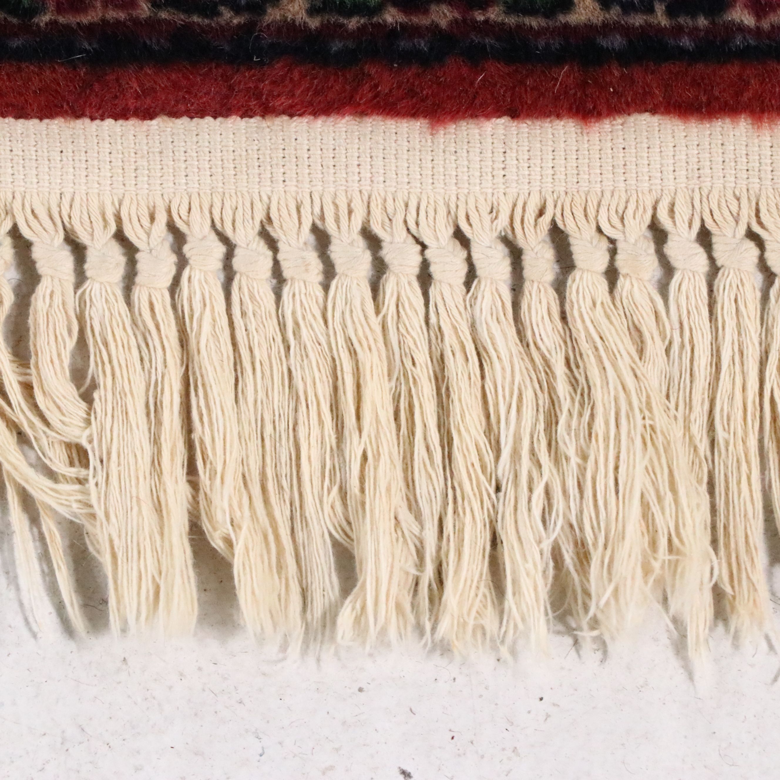 8'6 x 15'11 Machine Made Persian Style Room Sized Rug