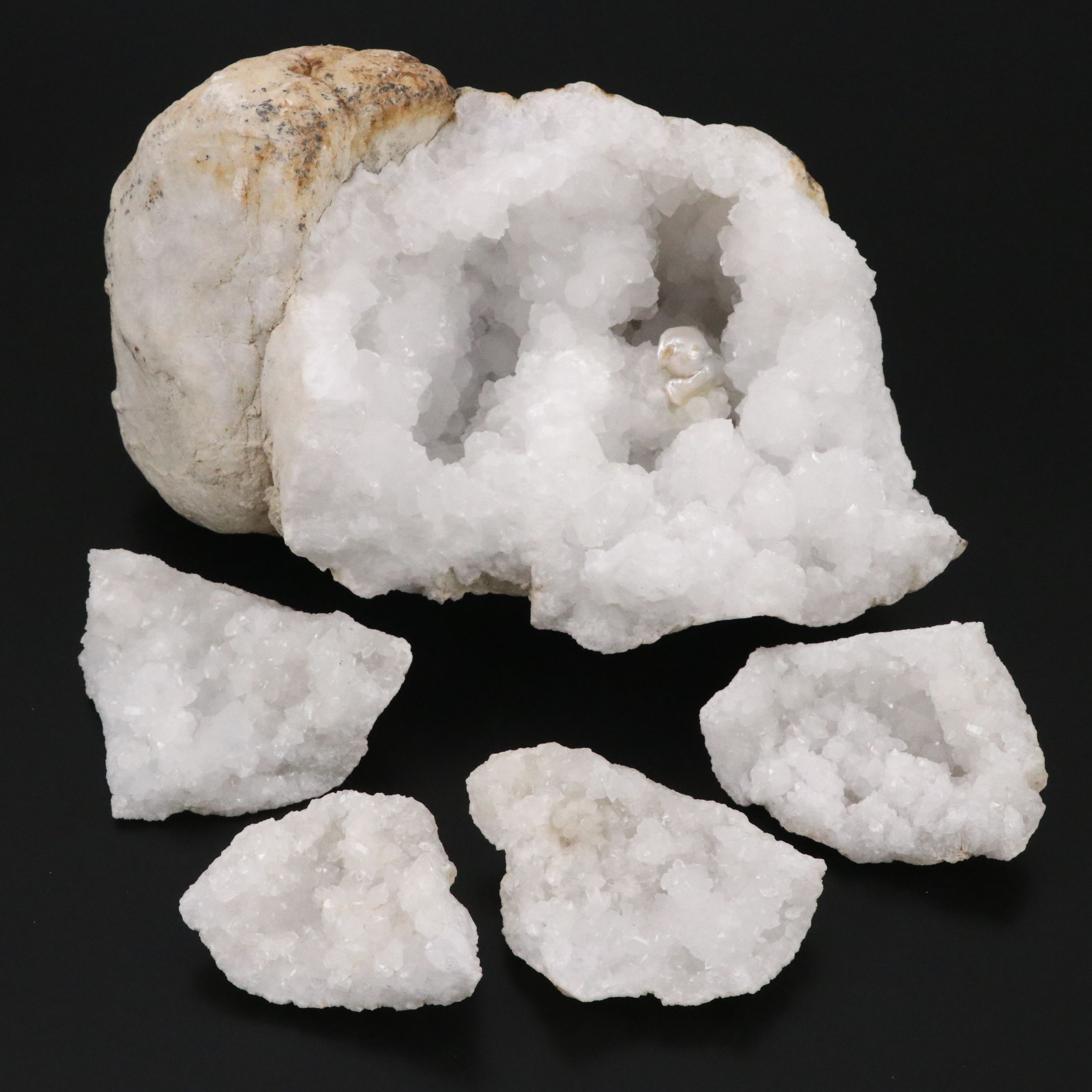 White Quartz Crystal Geode Specimen with Fragments
