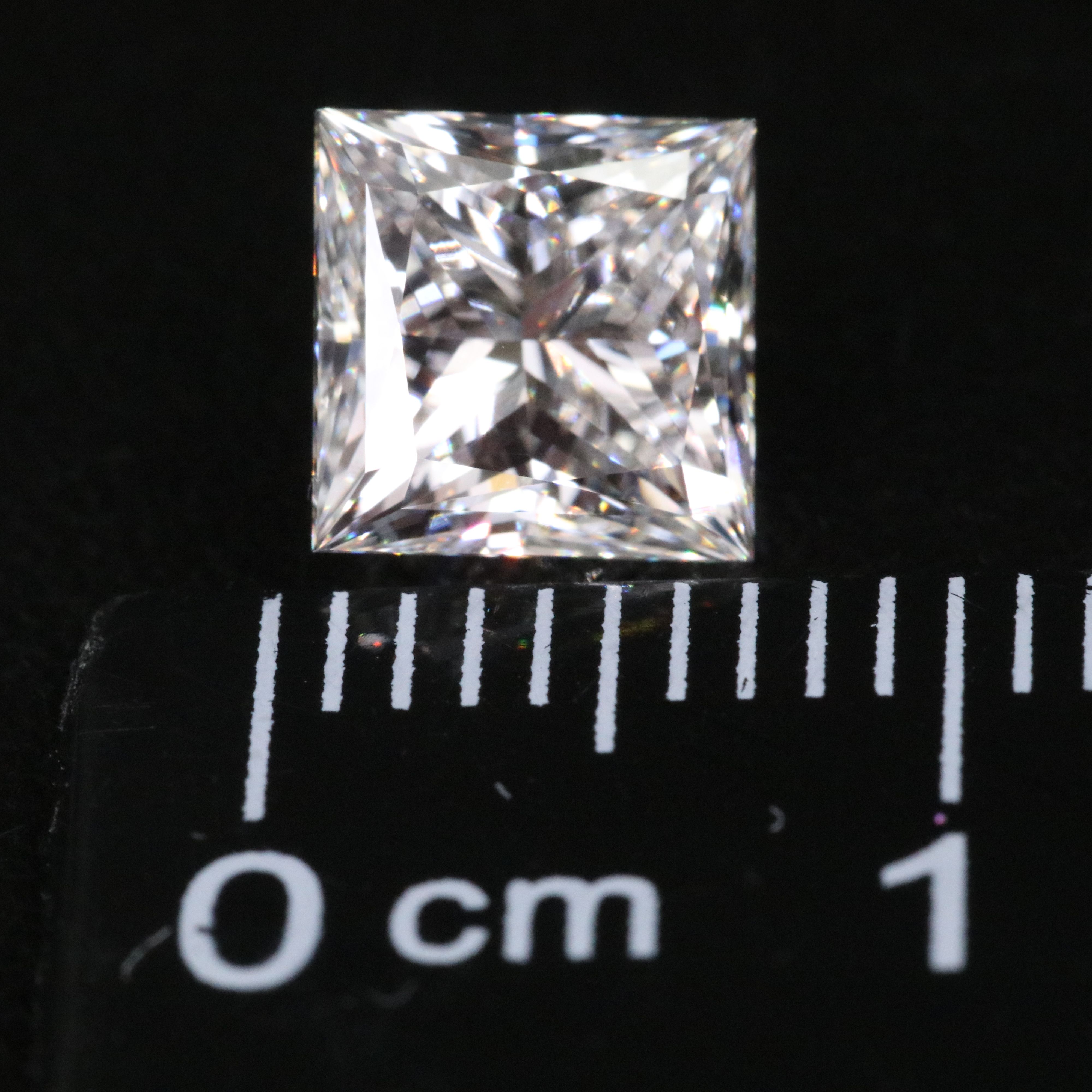 Loose 1.77 CT Lab Grown Diamond with IGI Report