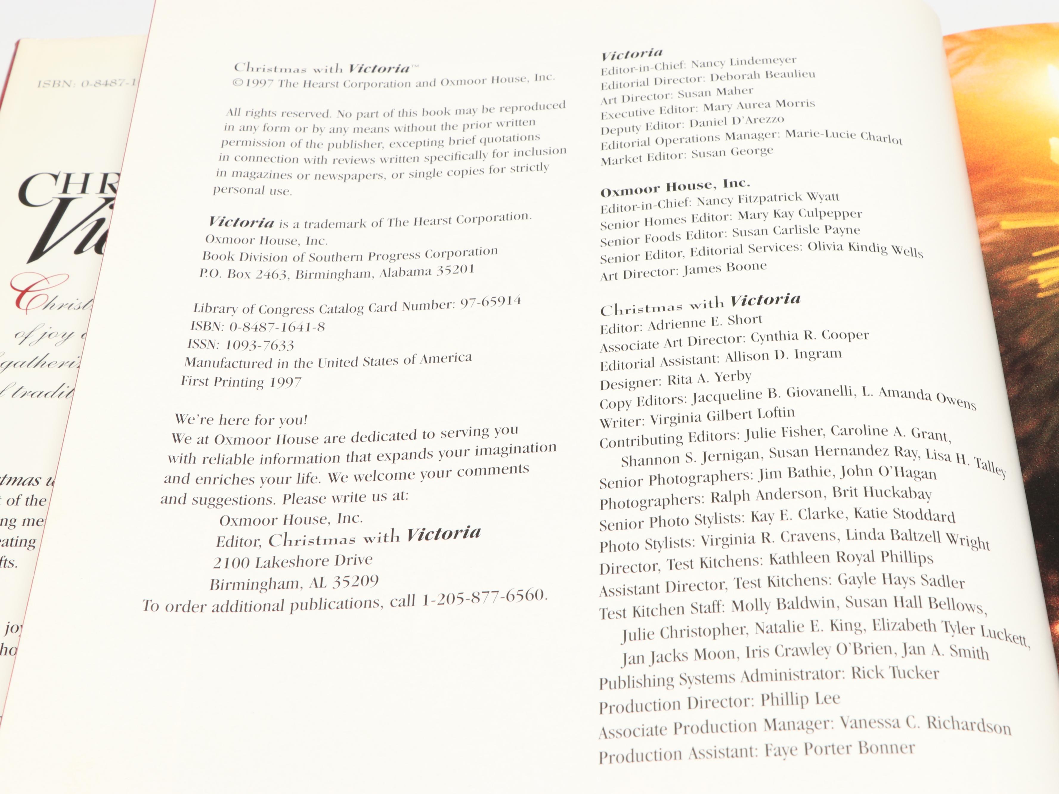 Martha Stewart "Decorating for the Holidays" with More Holiday, Home Décor Books