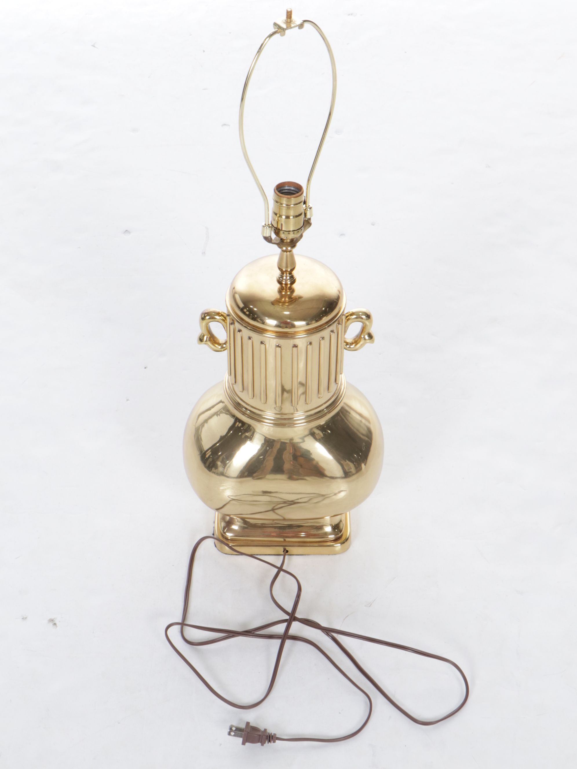 Chinese Brass Canister Table Lamp and Silk Shade, Late 20th Century