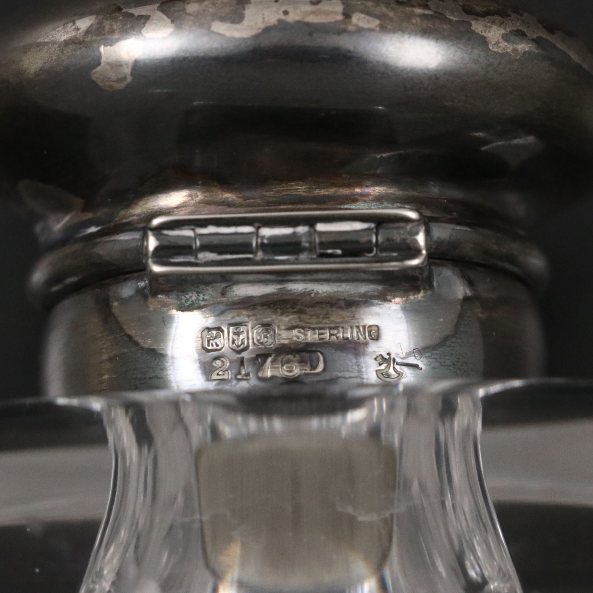 Gorham Sterling Silver and Crystal Inkwell and Pen Rest, 1916-1917