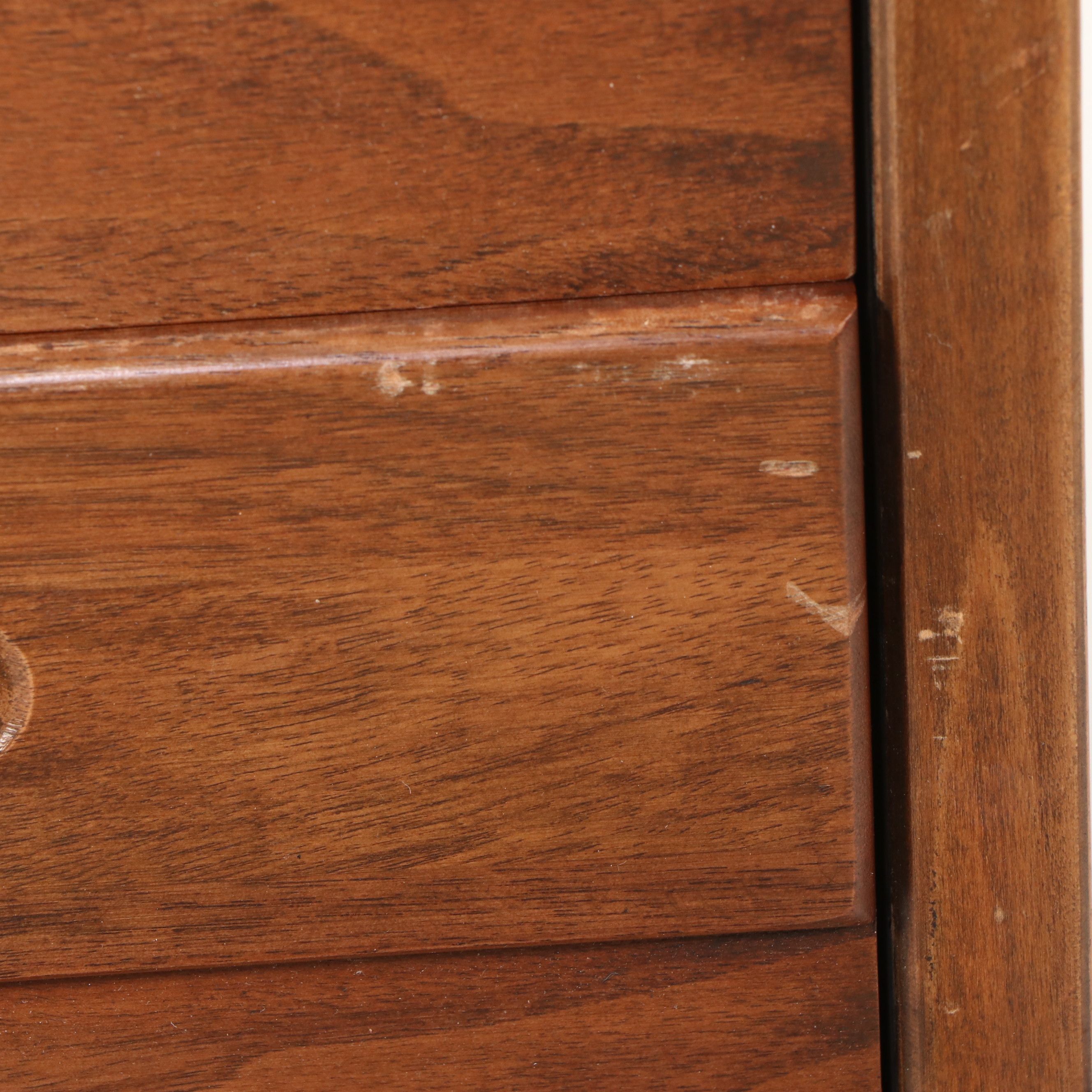 American of Martinsville Mid Century Modern Walnut Chest of Drawers