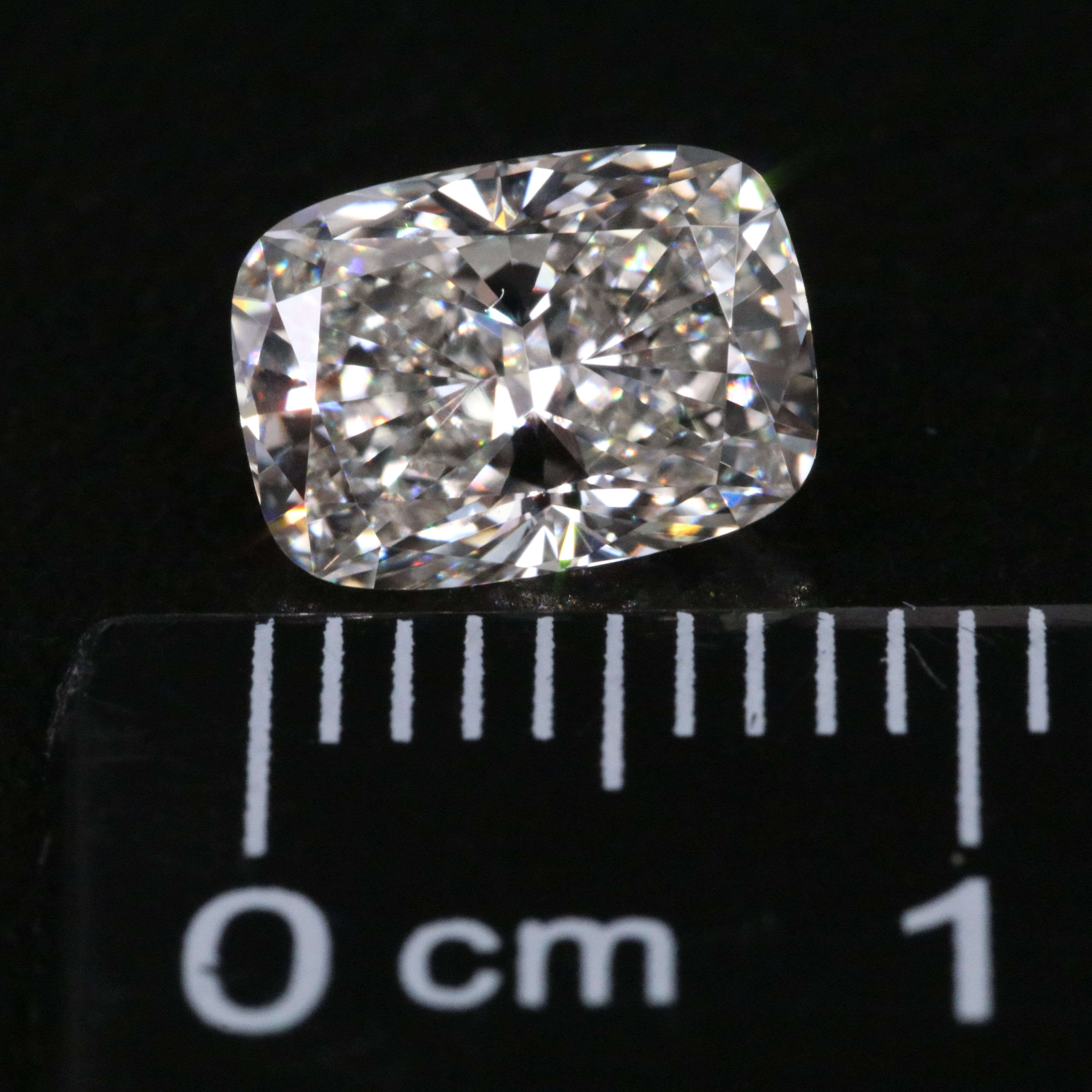 Loose 1.57 CT Lab Grown Diamond with IGI Report