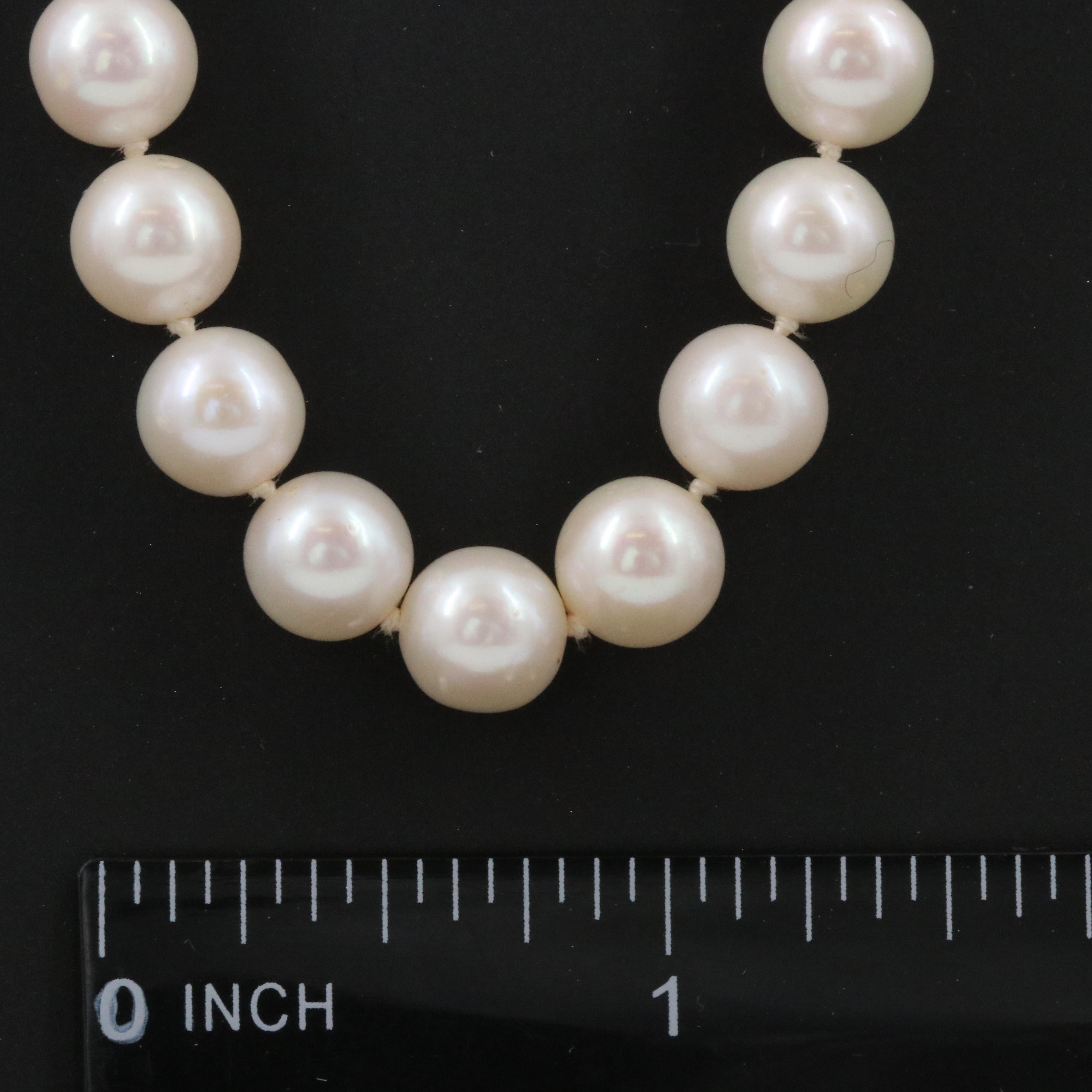 Pearl Necklace with 14K Shell Clasp