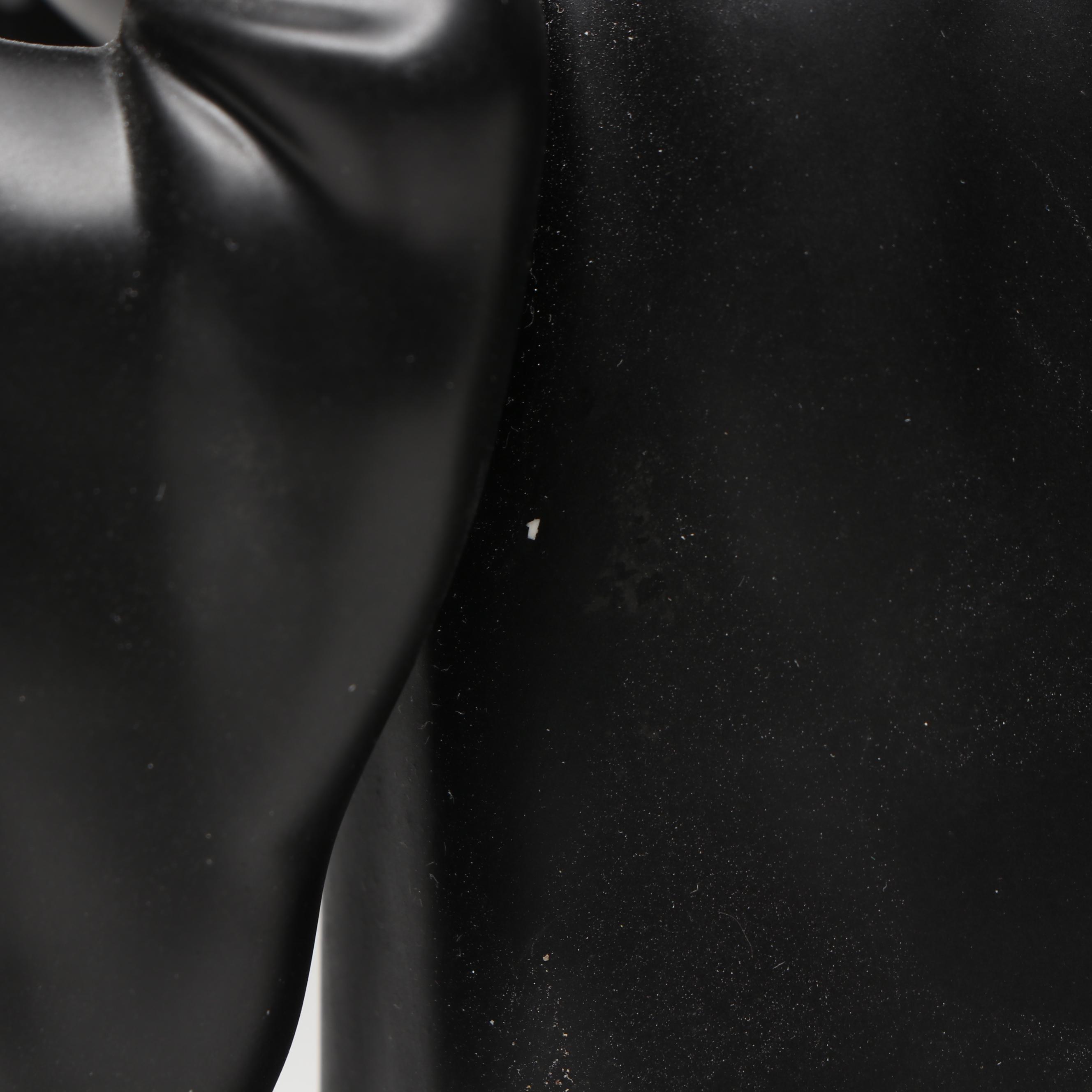 Disney Snow White "Take the Apple, Dearie" Porcelain Figurine, 1995-1996