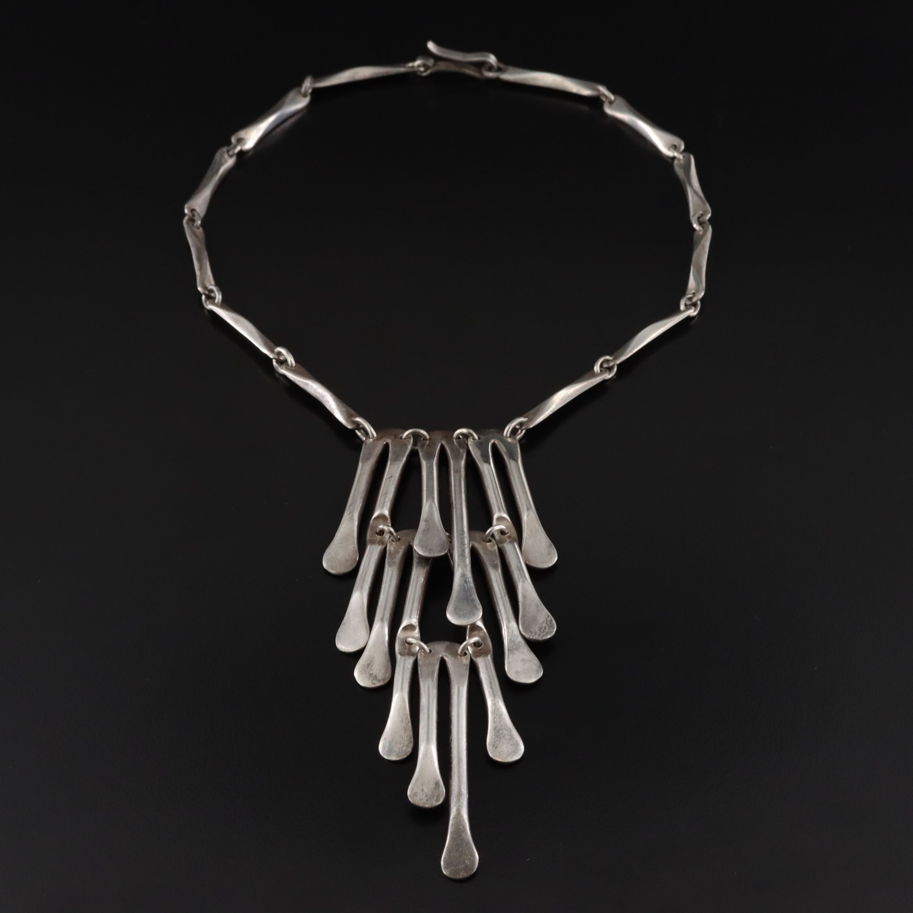 Mexican Sterling Tapered Necklace
