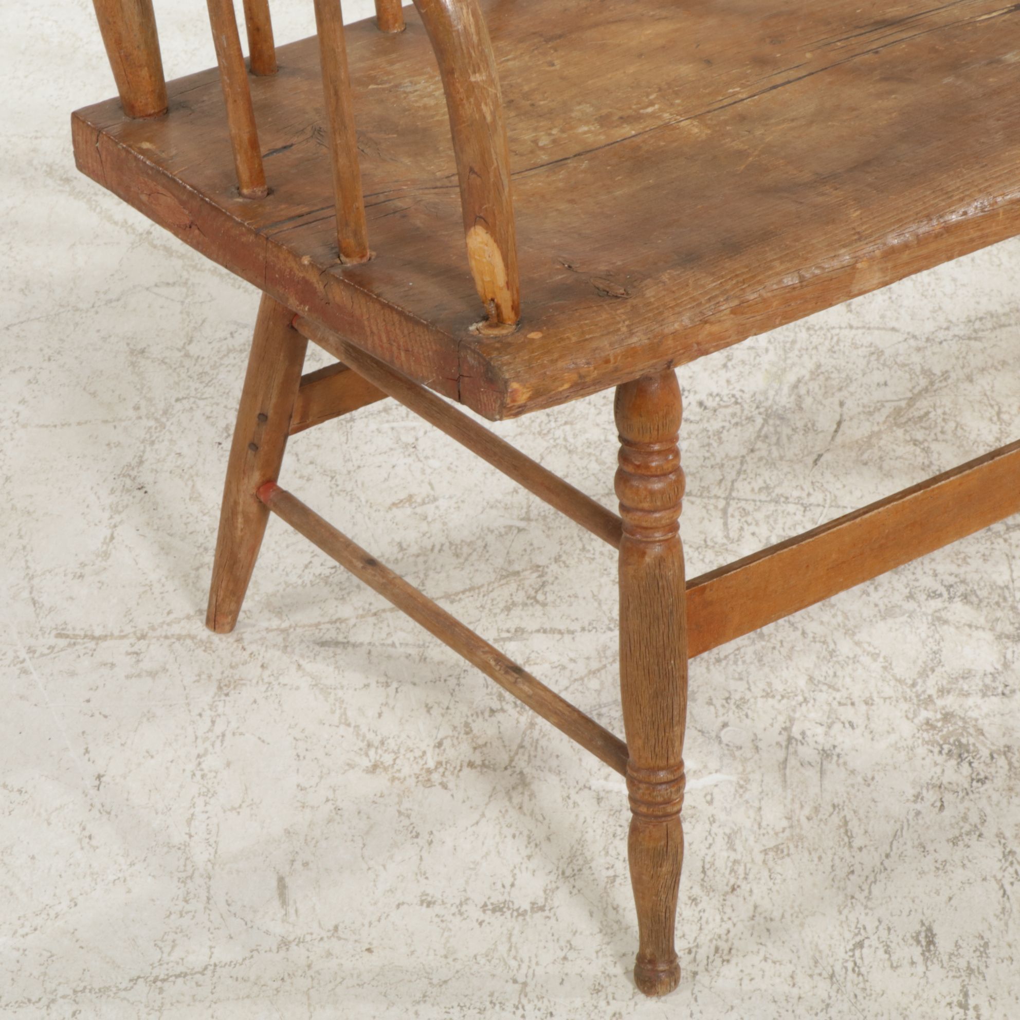 American Primitive Oak and Pine Deacon's Bench, Late 19th to Early 20th Century