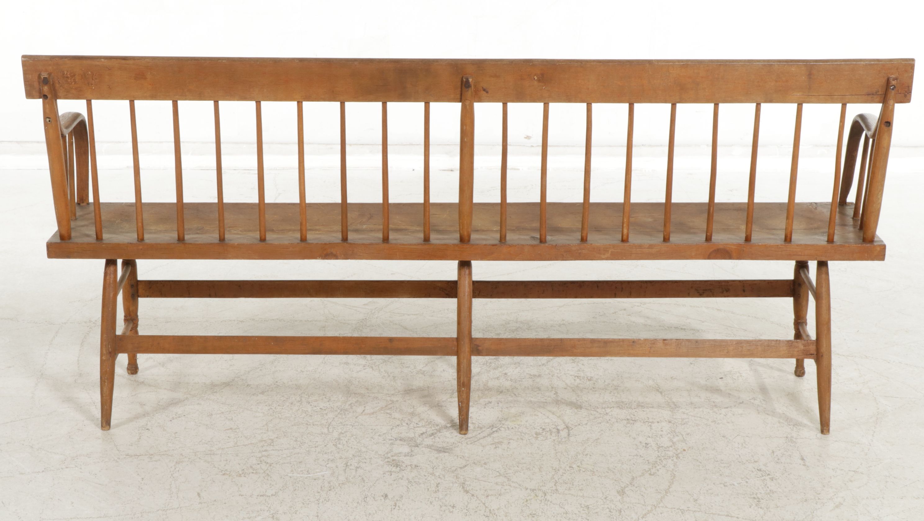 American Primitive Oak and Pine Deacon's Bench, Late 19th to Early 20th Century