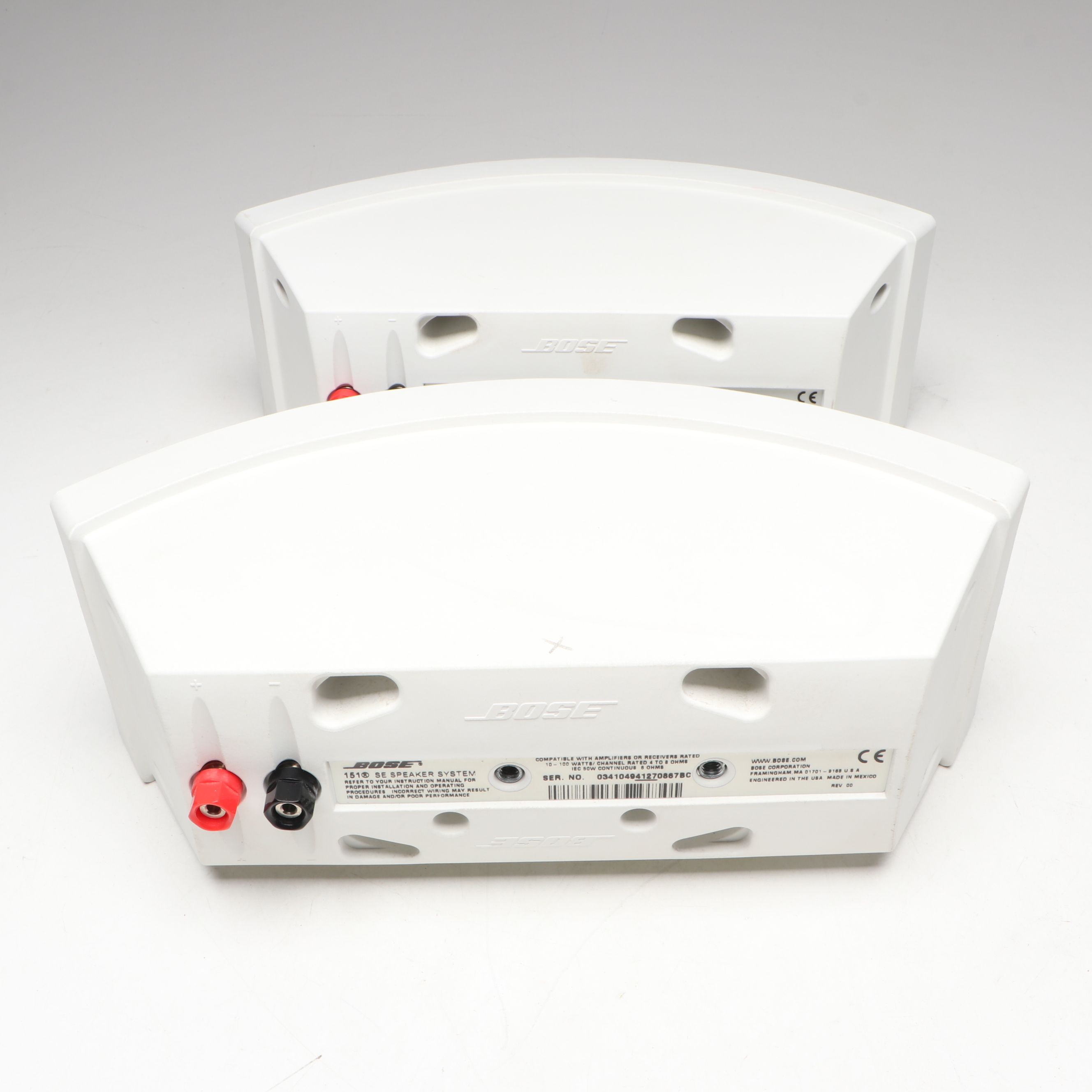 Pair of Bose 151 SE Speakers with Grundig S450DLX Field Radio