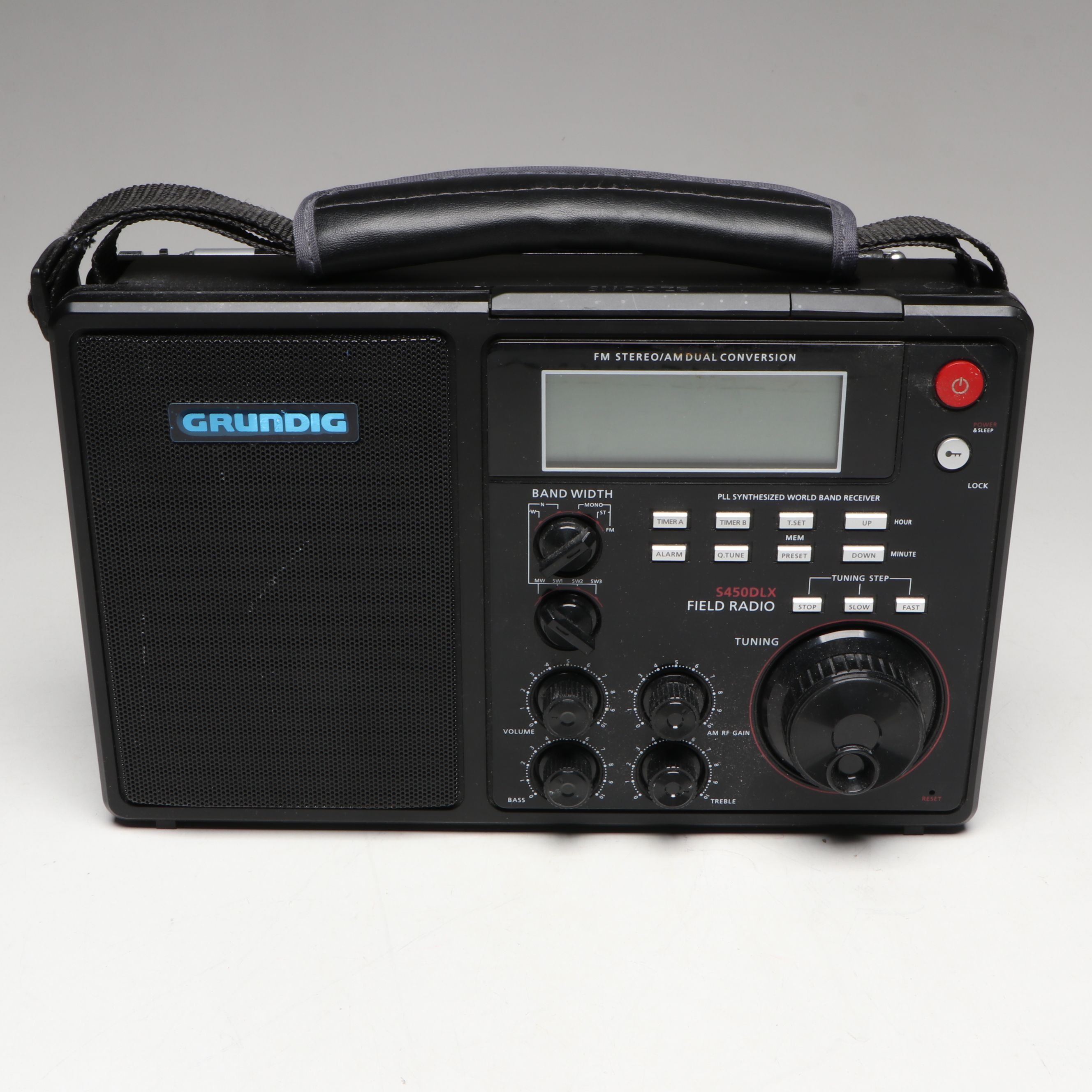 Pair of Bose 151 SE Speakers with Grundig S450DLX Field Radio