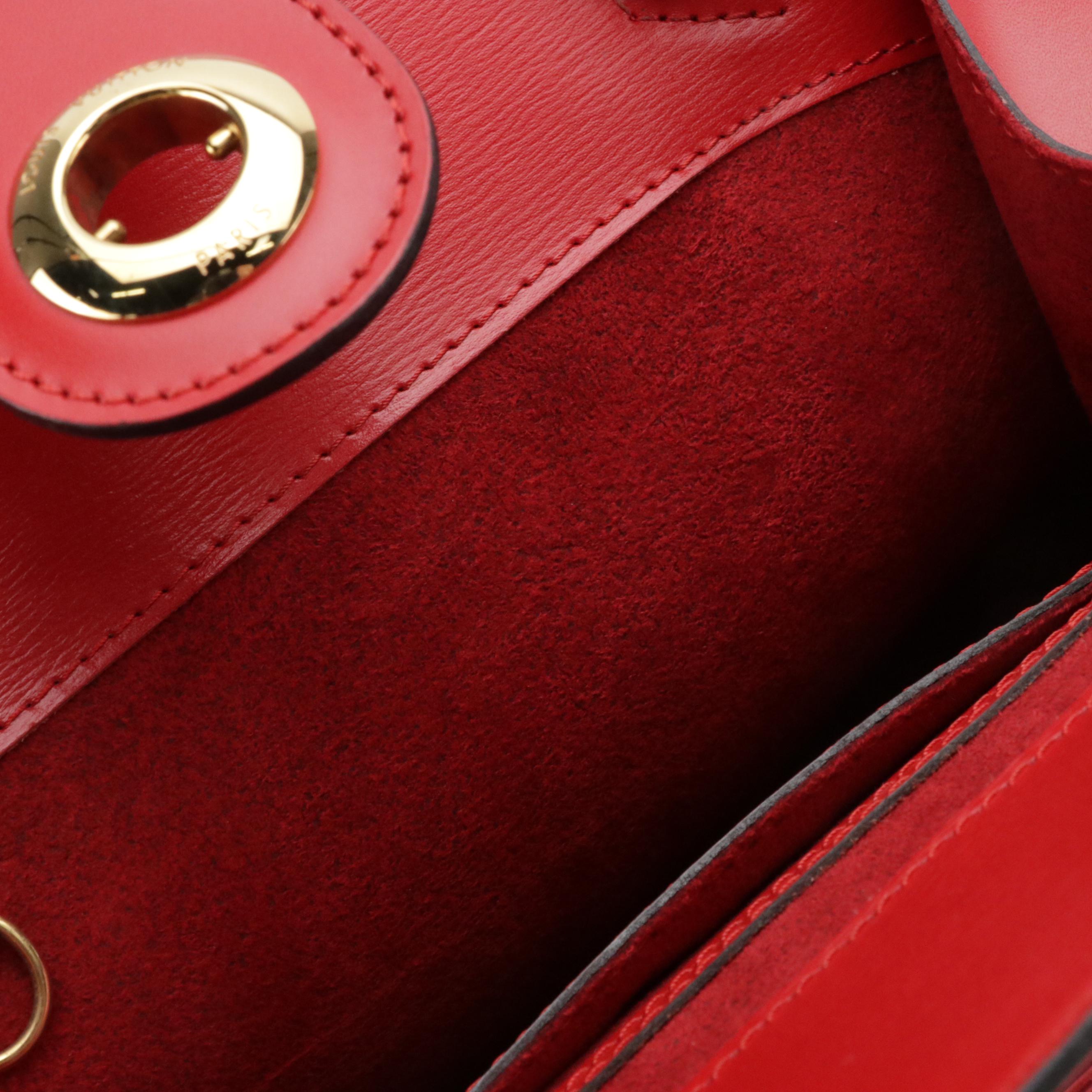 Louis Vuitton Cluny Shoulder Bag in Castilian Red Epi and Smooth Leather