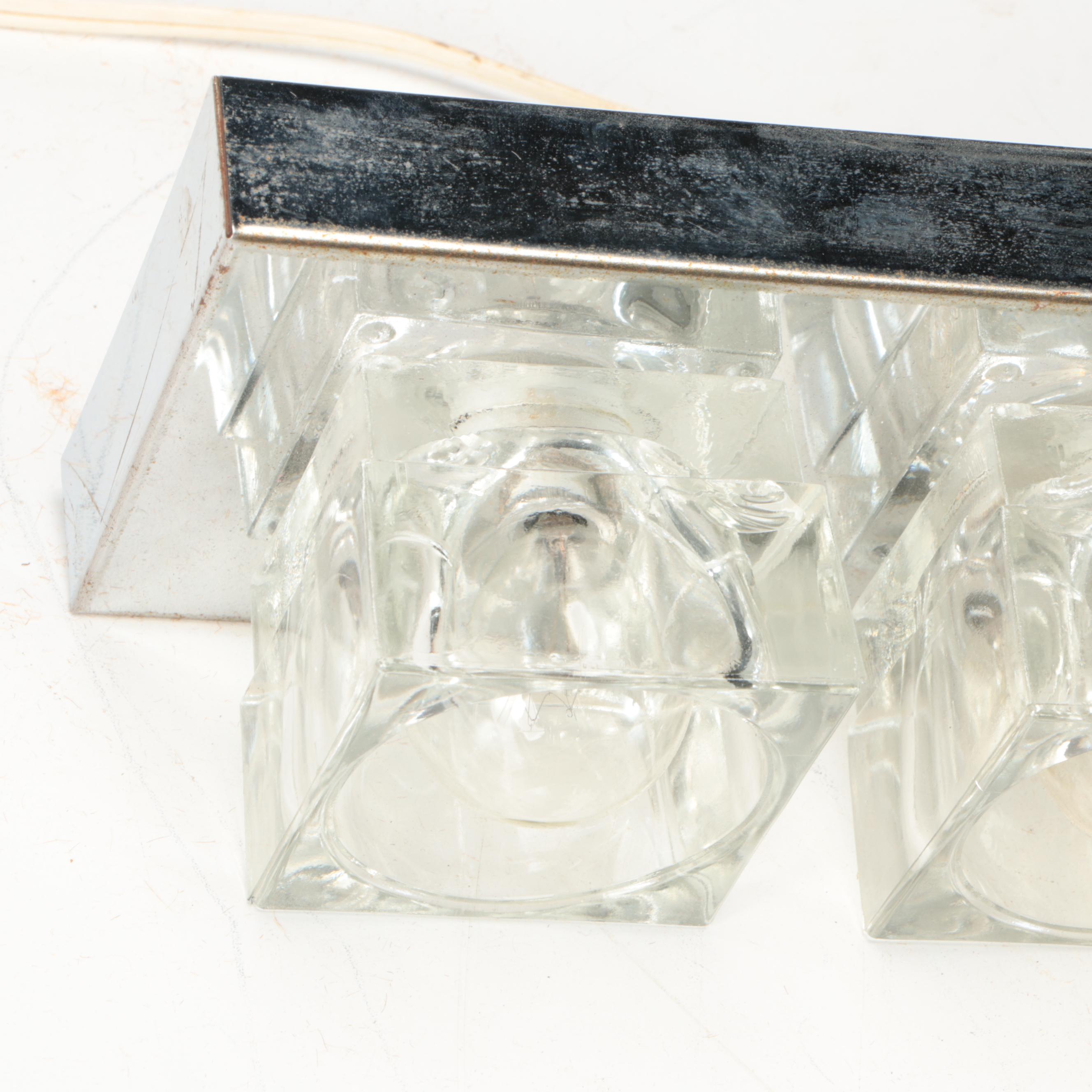 Gaetano Sciolari Mid Century Modern Chrome and Glass Light Fixture