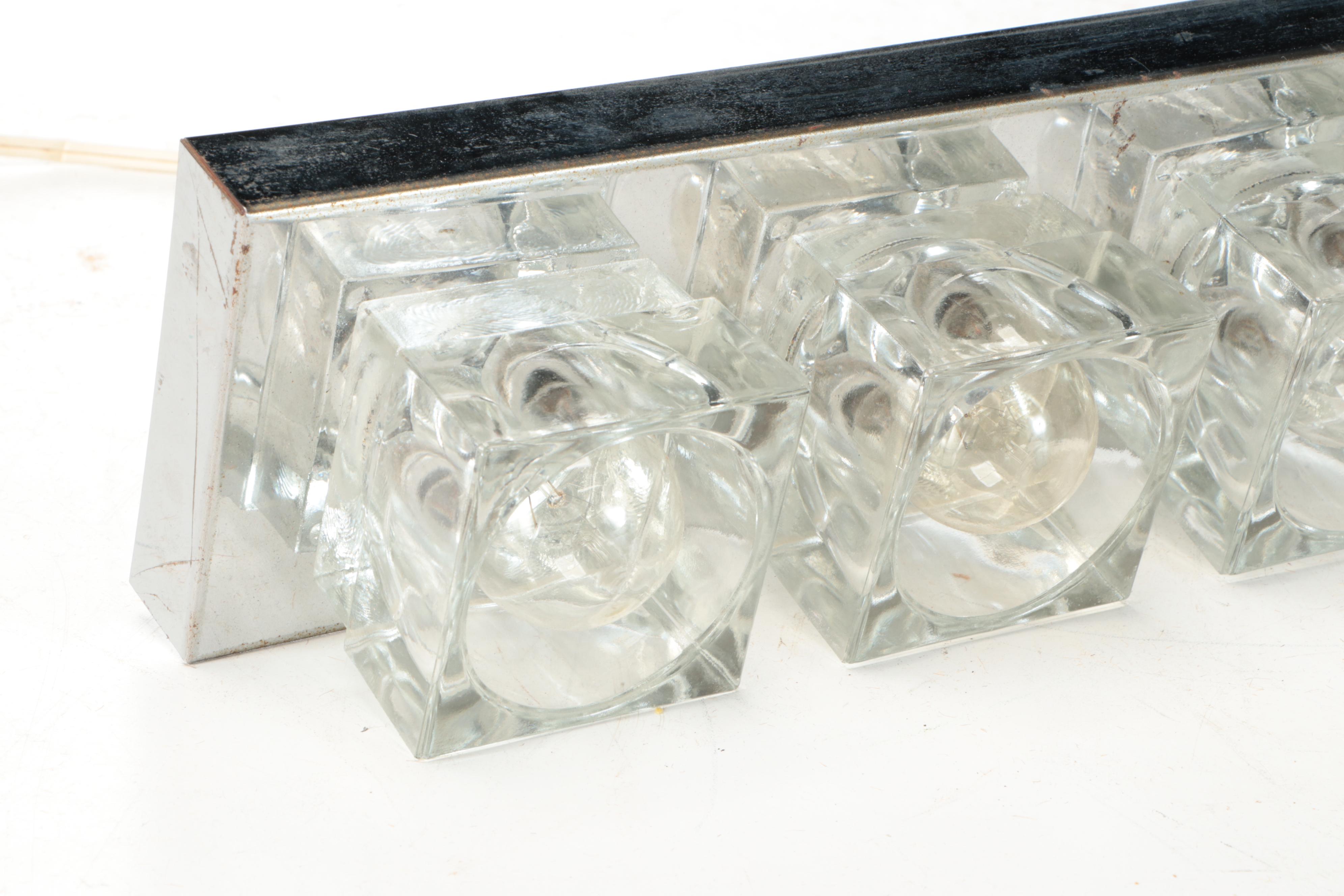 Gaetano Sciolari Mid Century Modern Chrome and Glass Light Fixture