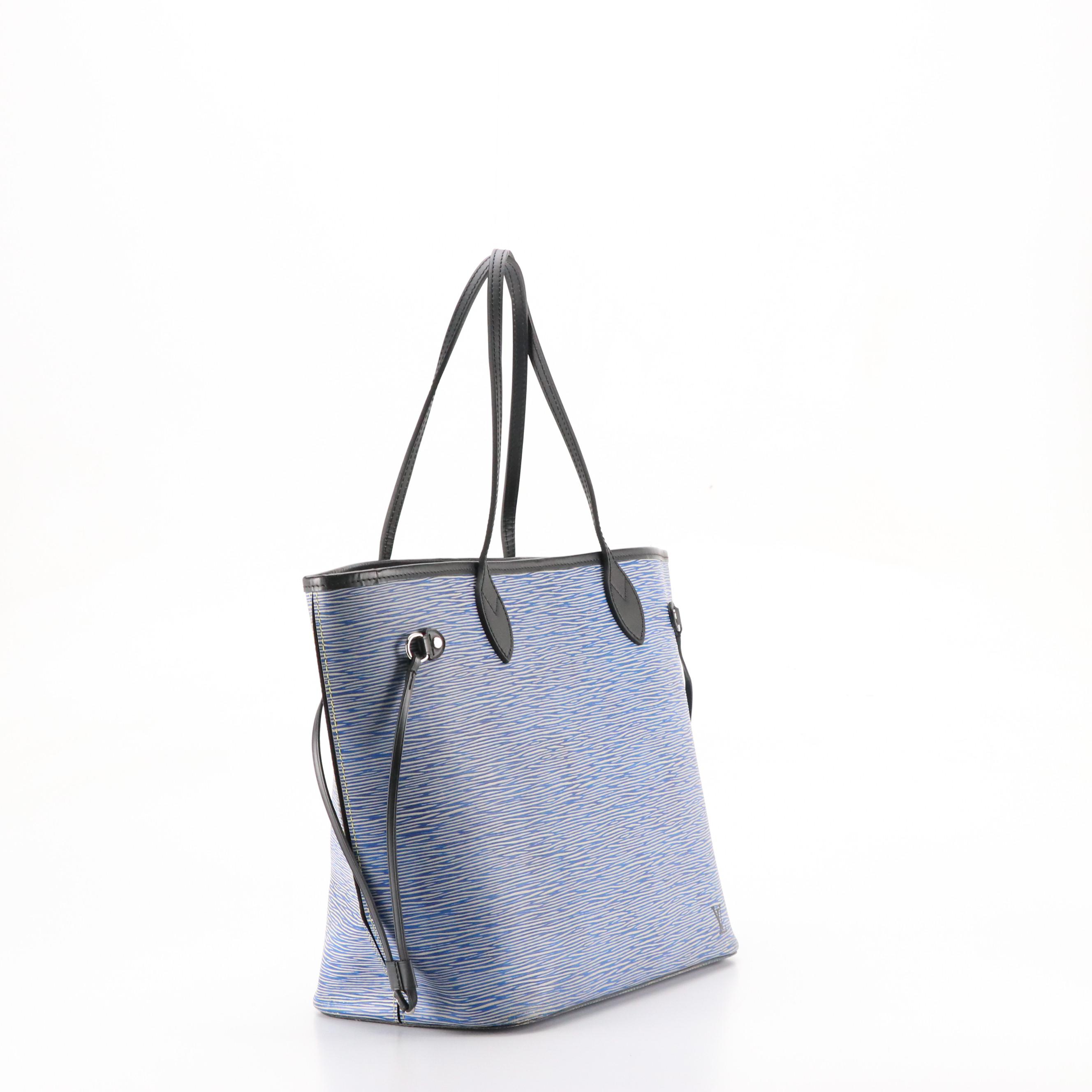 Louis Vuitton Neverfull MM Tote and Pouch in Light Denim Epi Leather