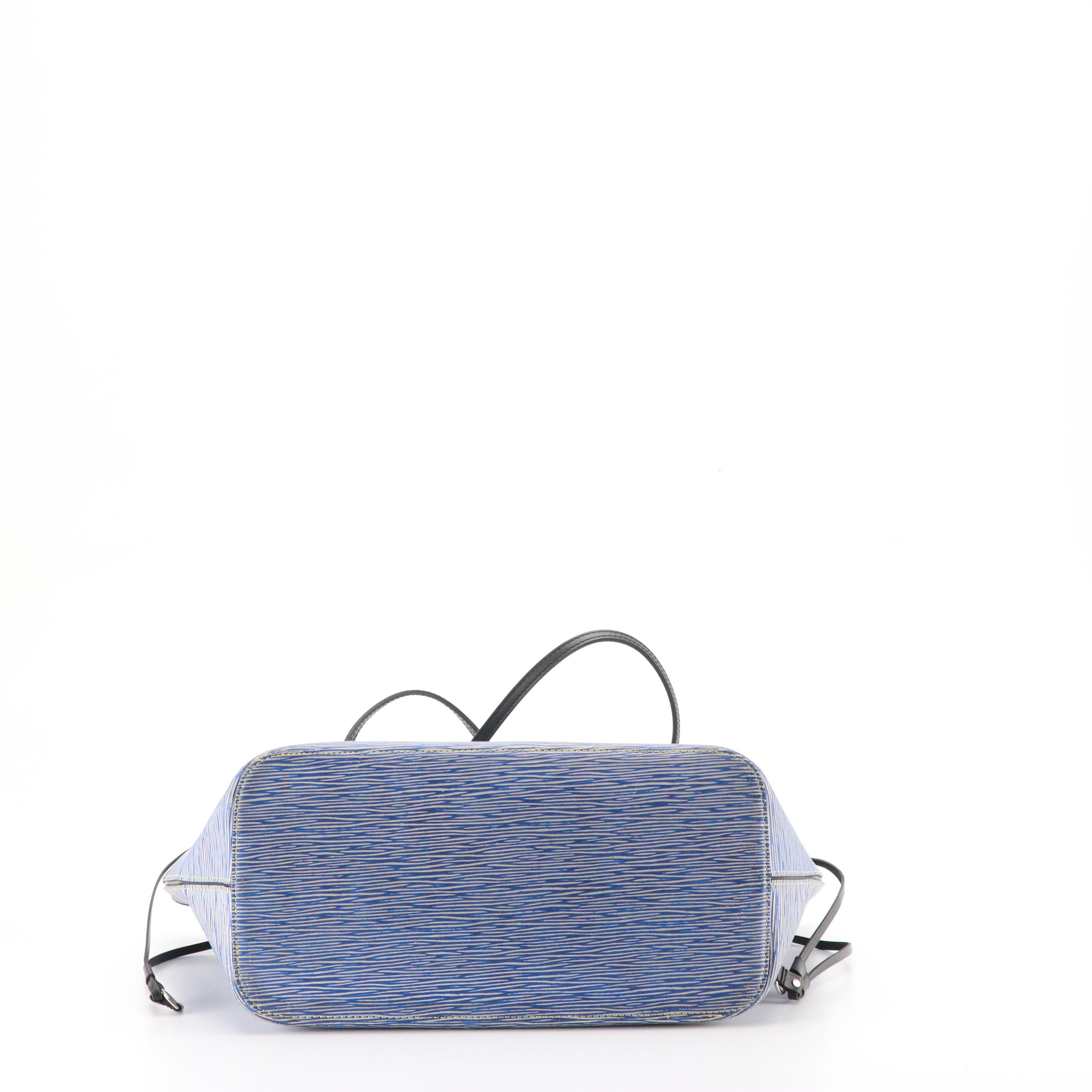 Louis Vuitton Neverfull MM Tote and Pouch in Light Denim Epi Leather