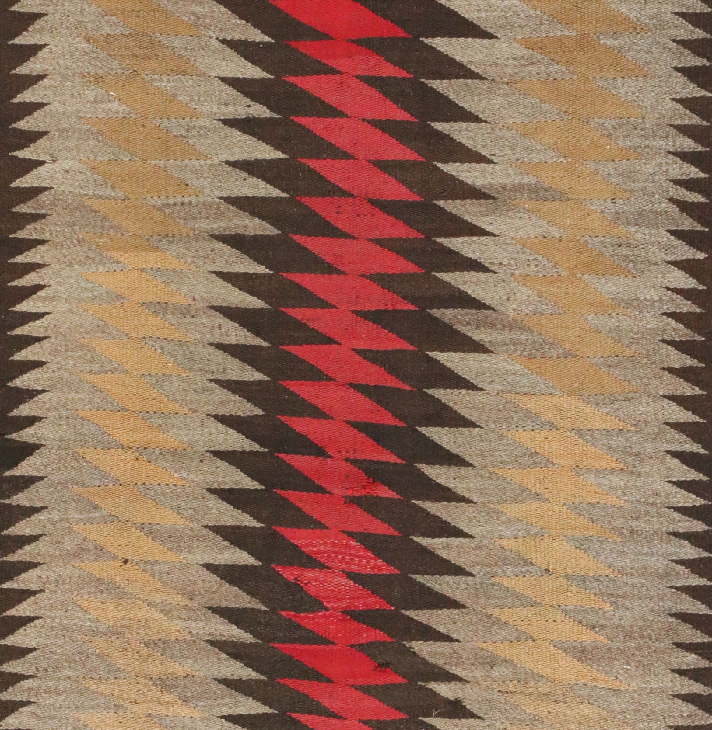 2'7 x 3'9 Handwoven Navajo Accent Rug