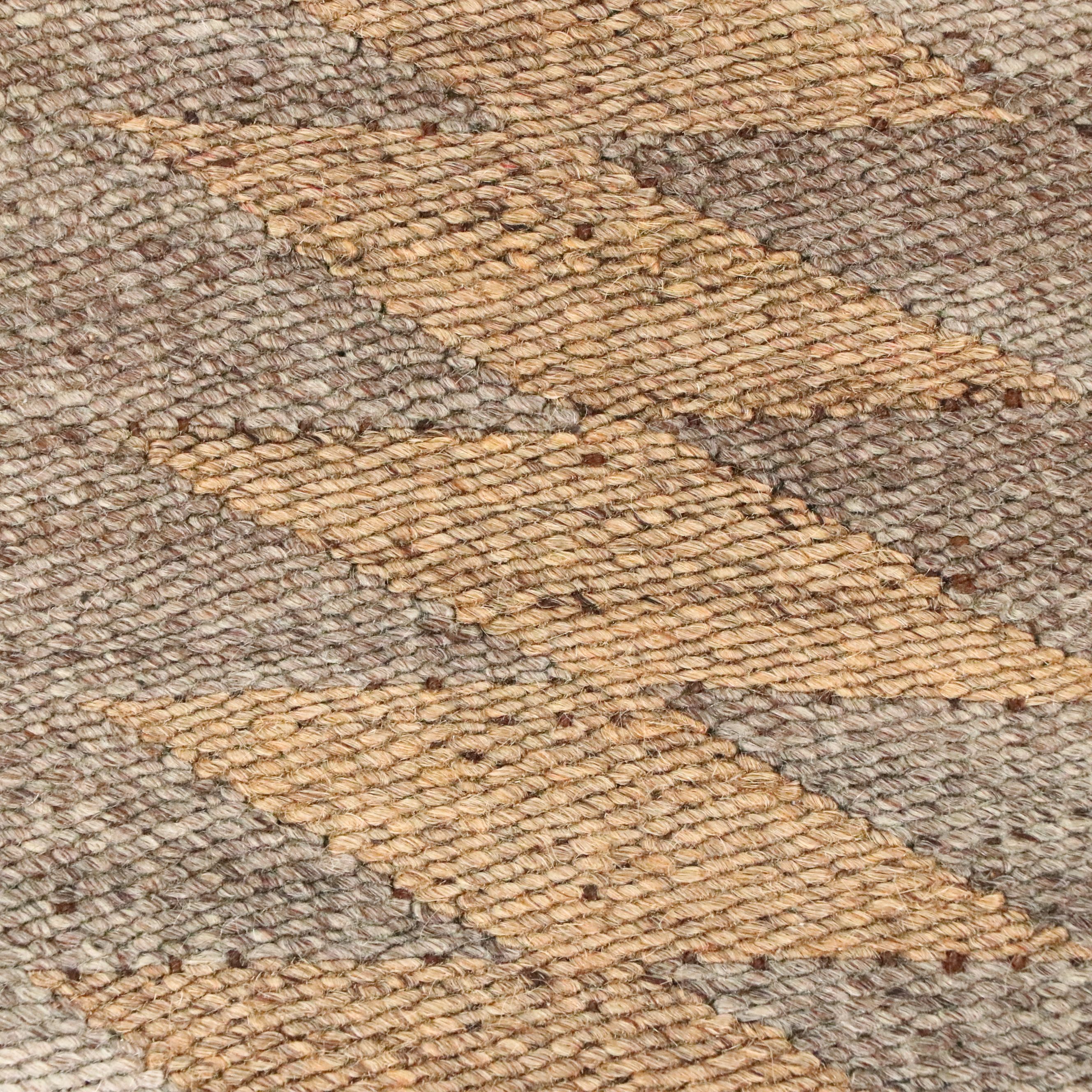 2'7 x 3'9 Handwoven Navajo Accent Rug
