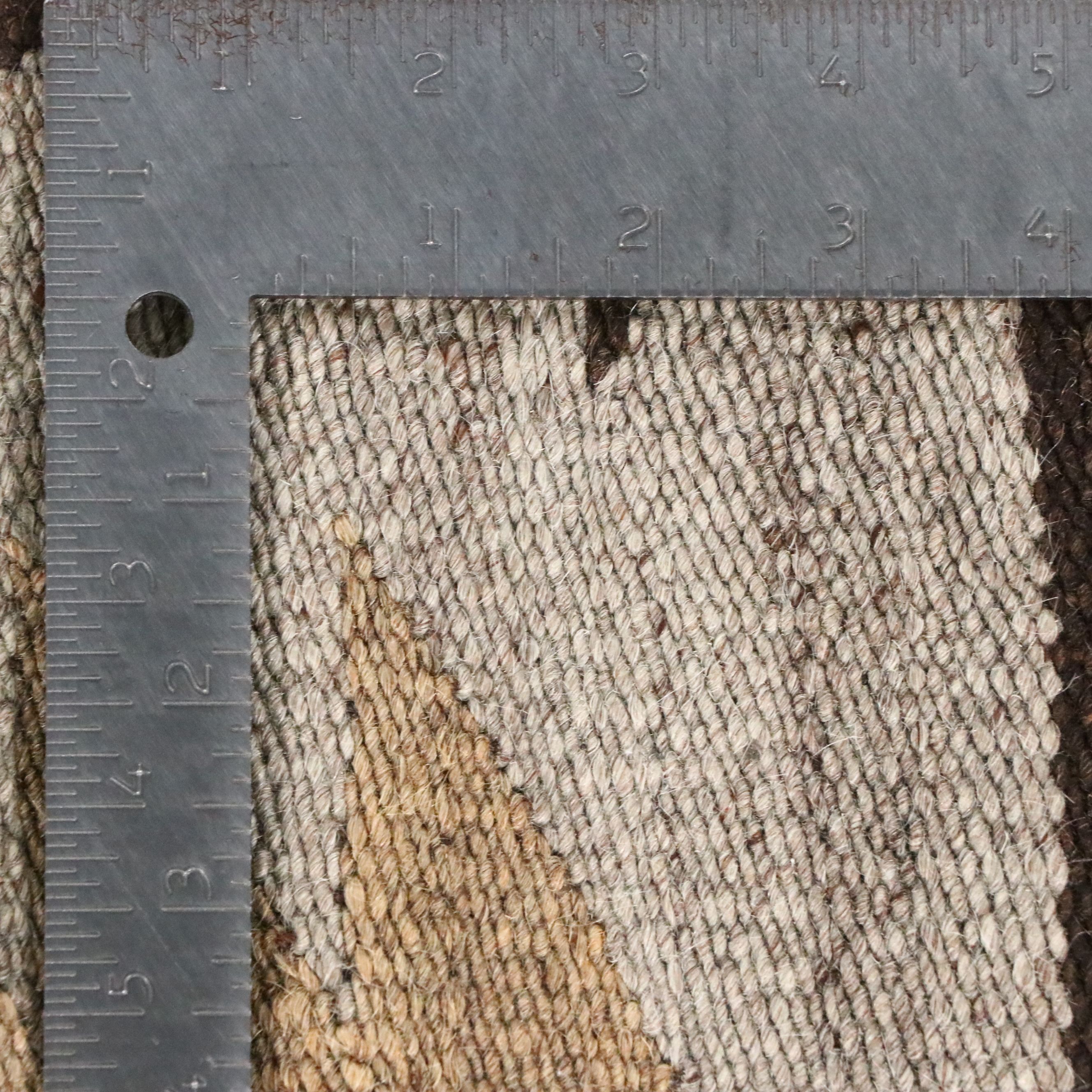 2'7 x 3'9 Handwoven Navajo Accent Rug