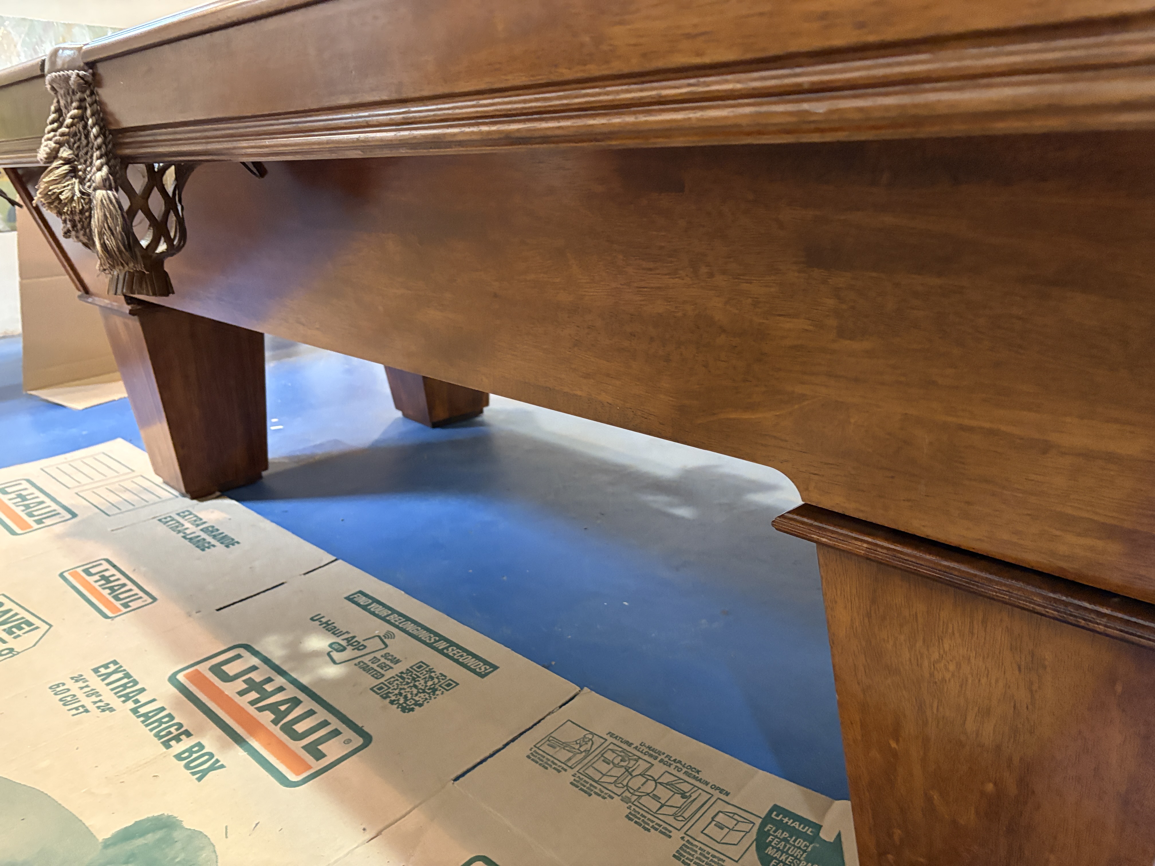 Kasson 8' Slate-Top Oak Pool Table with Cues, Accessories and Wall Rack