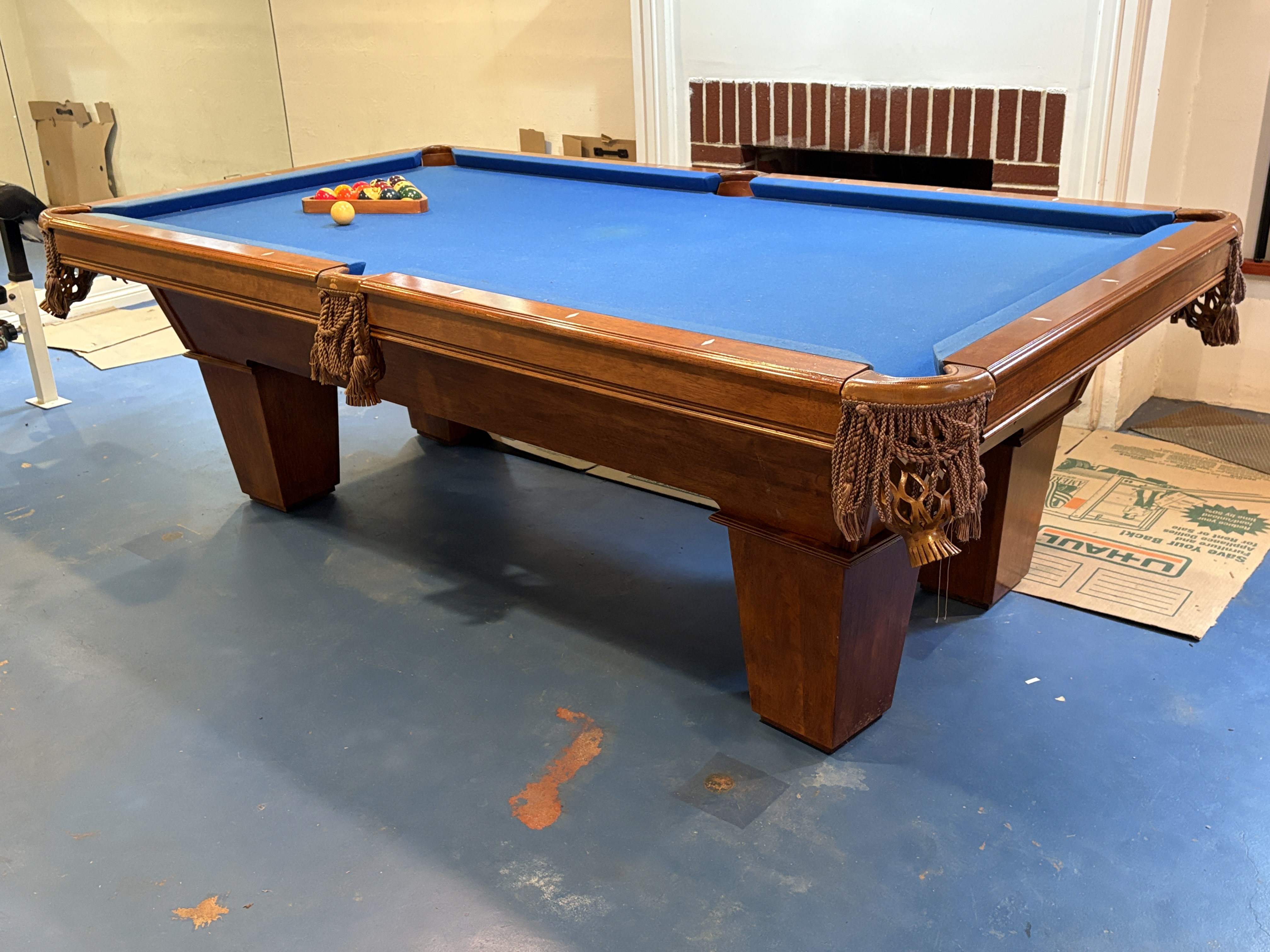 Kasson 8' Slate-Top Oak Pool Table with Cues, Accessories and Wall Rack