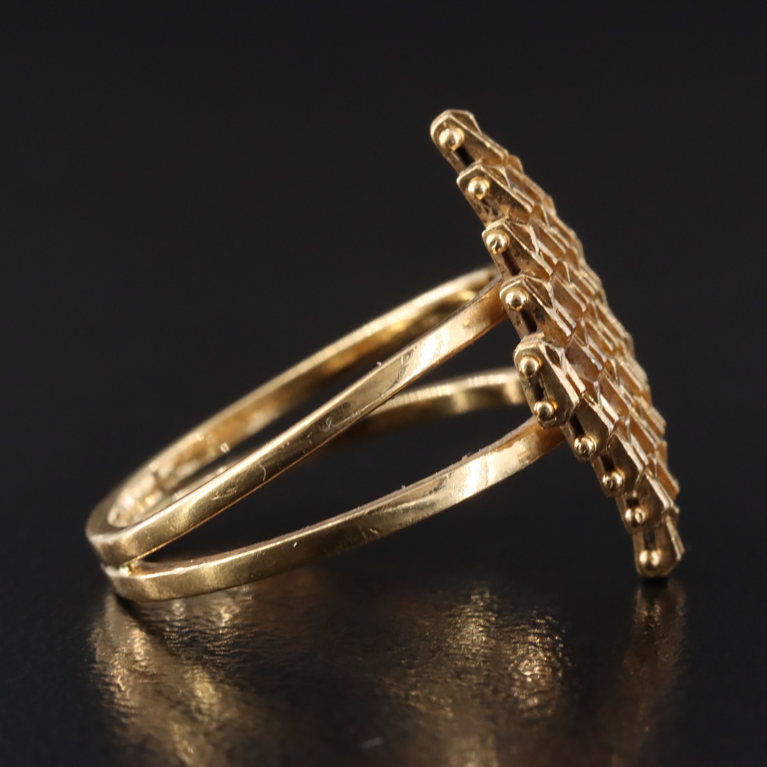 18K Navette Riccio Ring