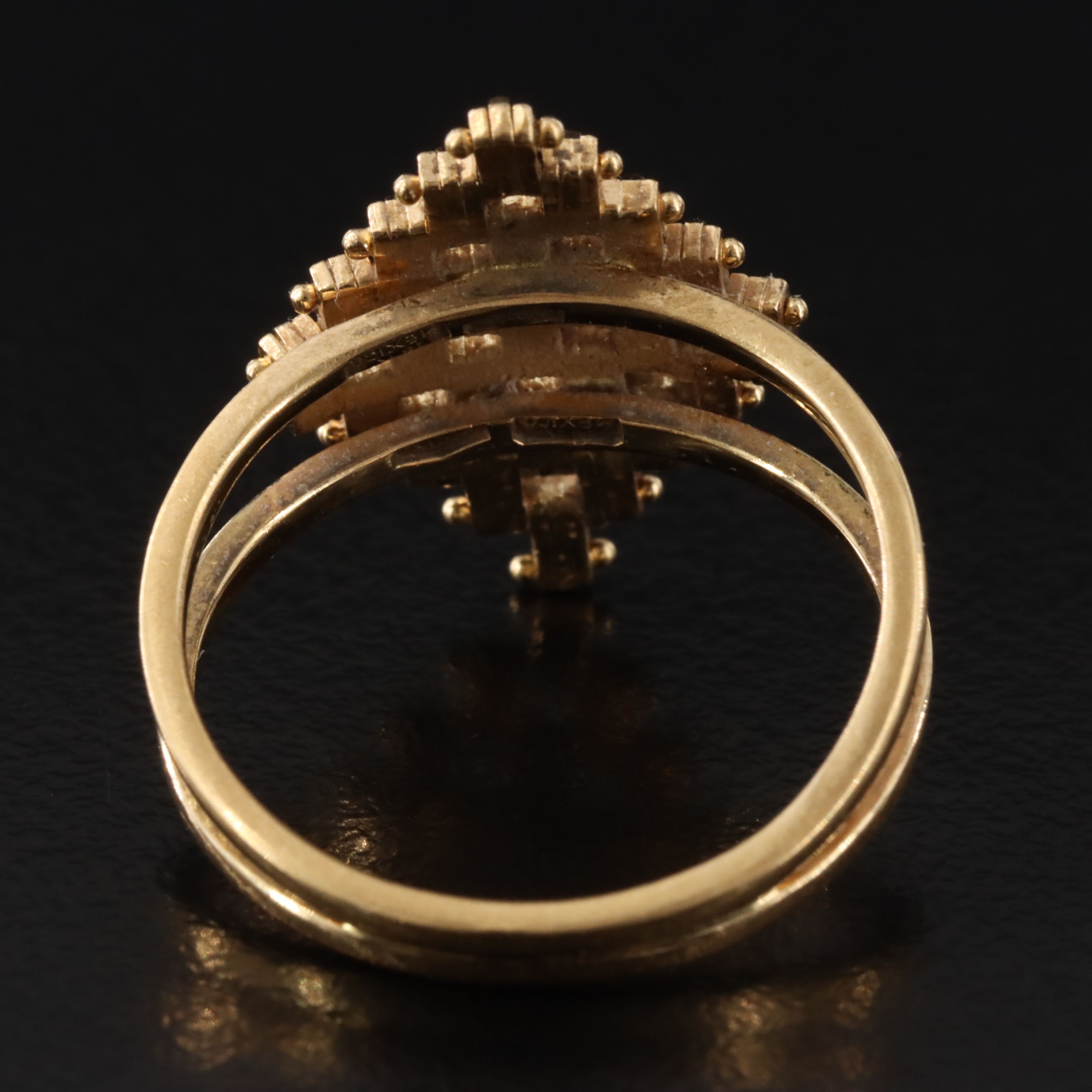 18K Navette Riccio Ring